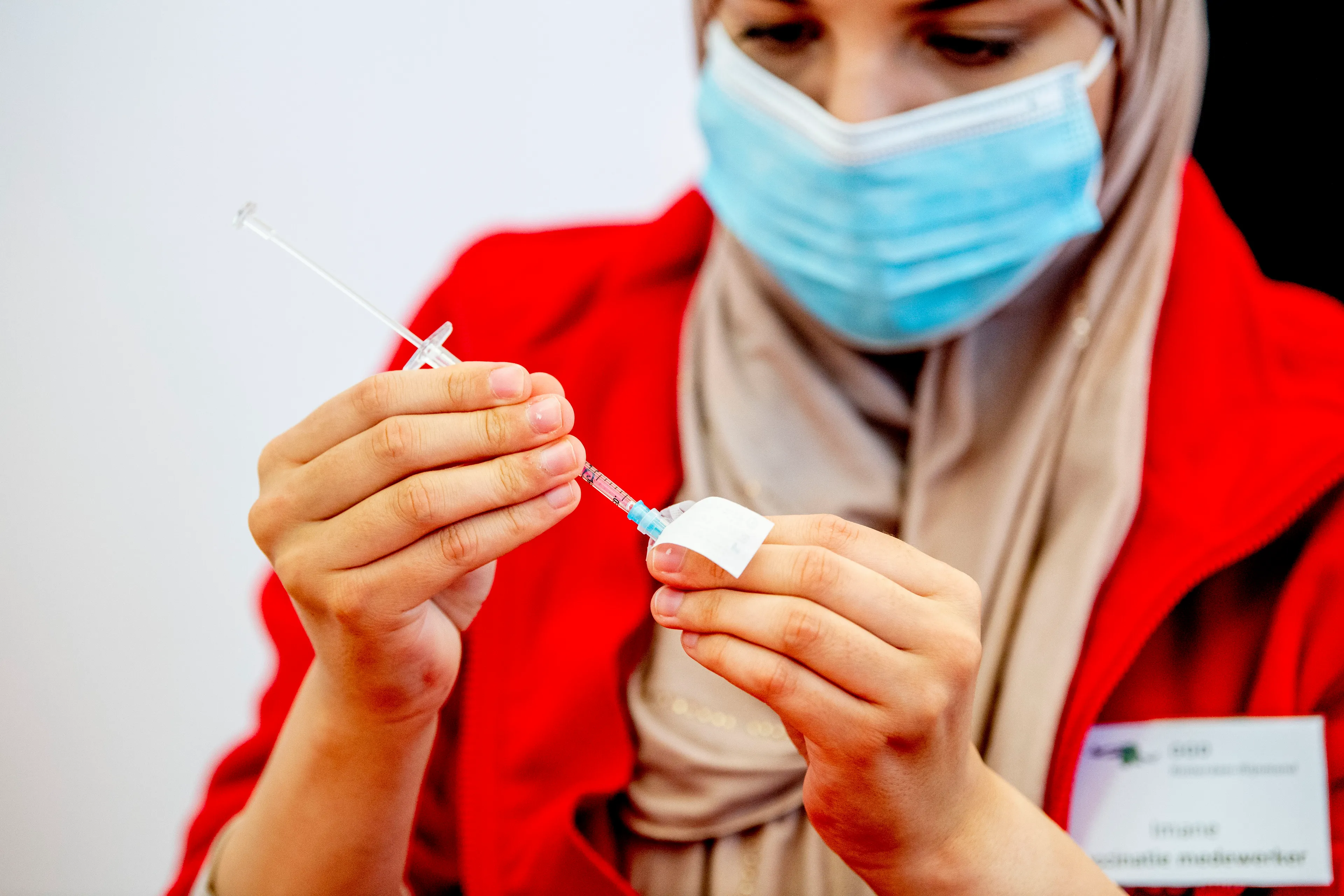 Groot onderzoek naar effect tweede coronaprik na Janssen-vaccin