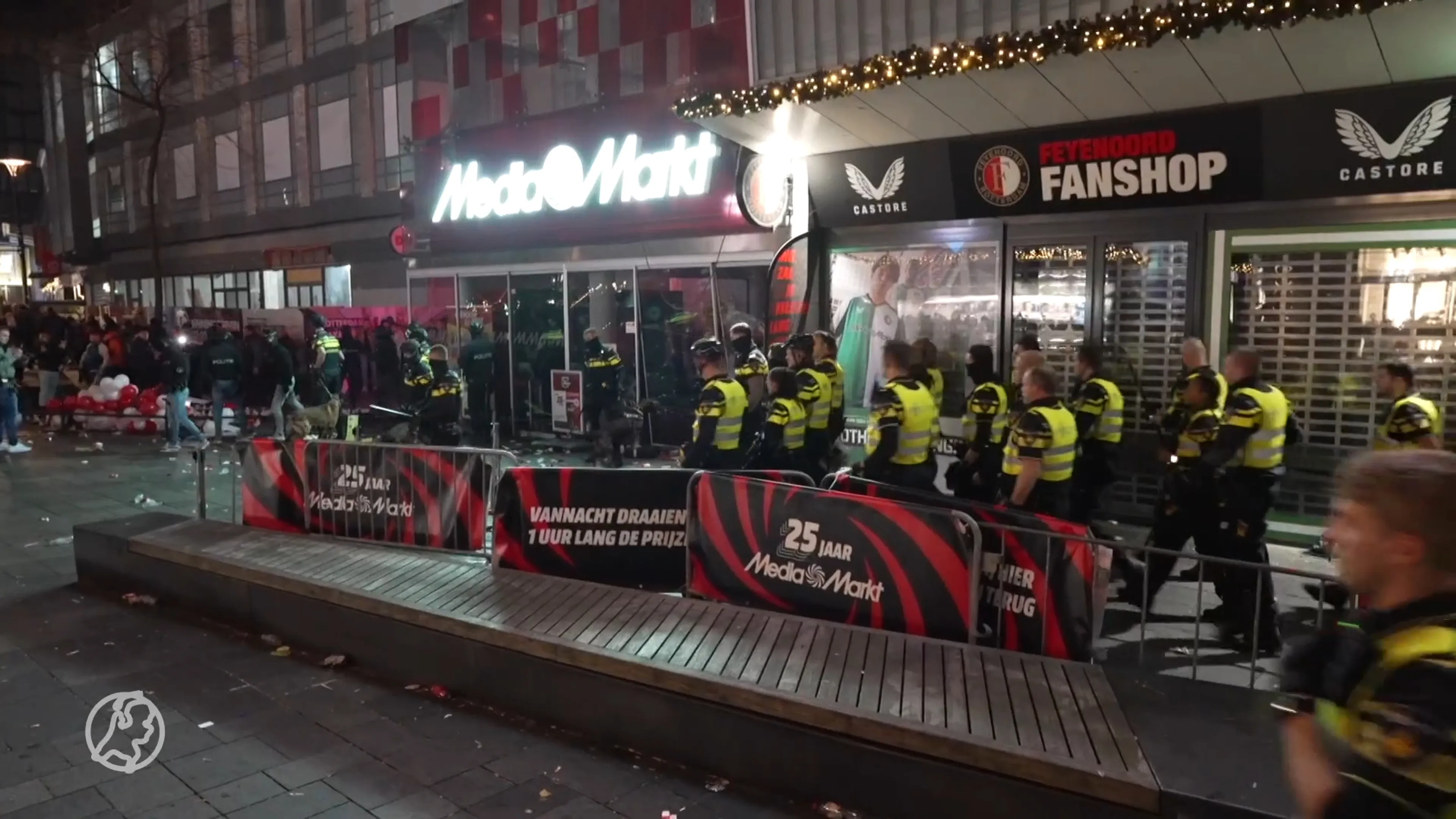 FNV: 'Kortingsactie en nachtopening MediaMarkt volstrekt onverantwoord'