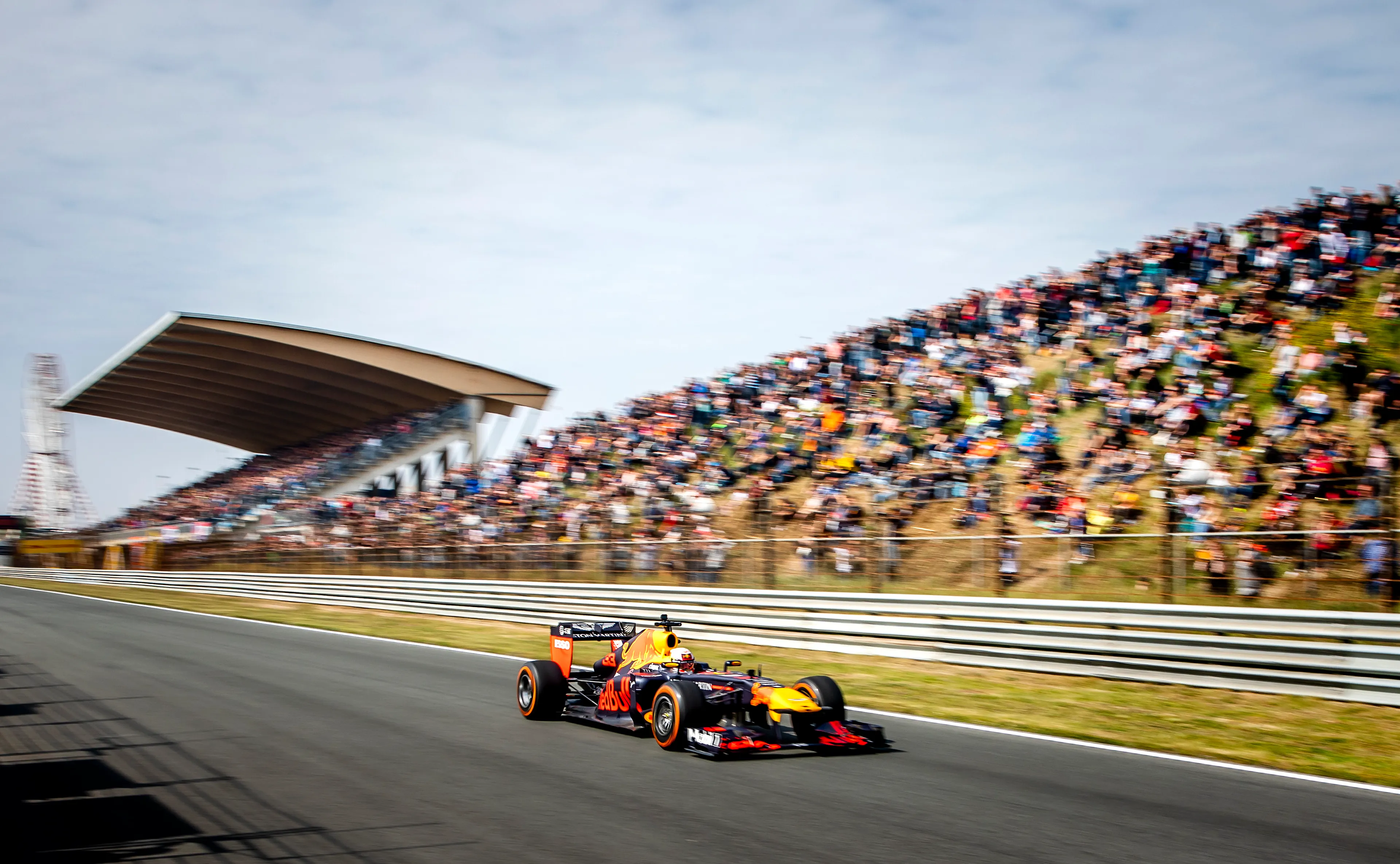 Zelf rijden op het nieuwe Circuit Zandvoort kan al vanaf februari
