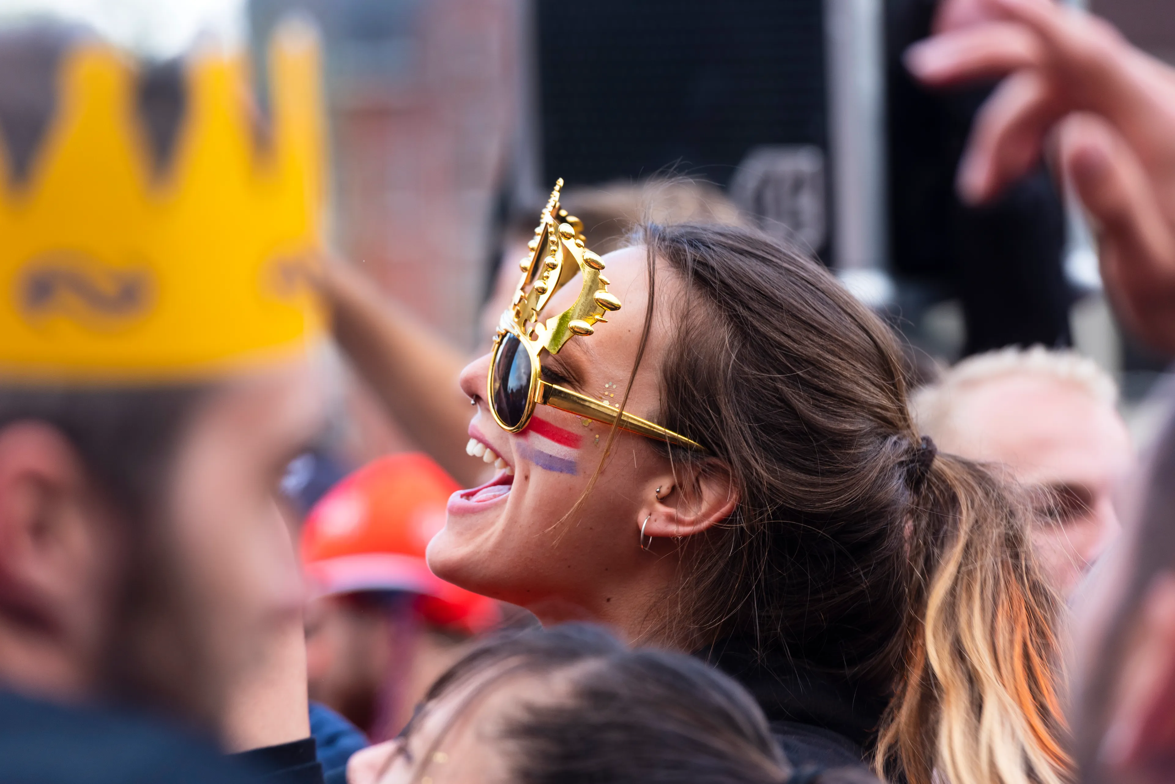 Burgemeesters treden op bij stiekeme koningsdagfeestjes: 'Doe het gewoon niet'