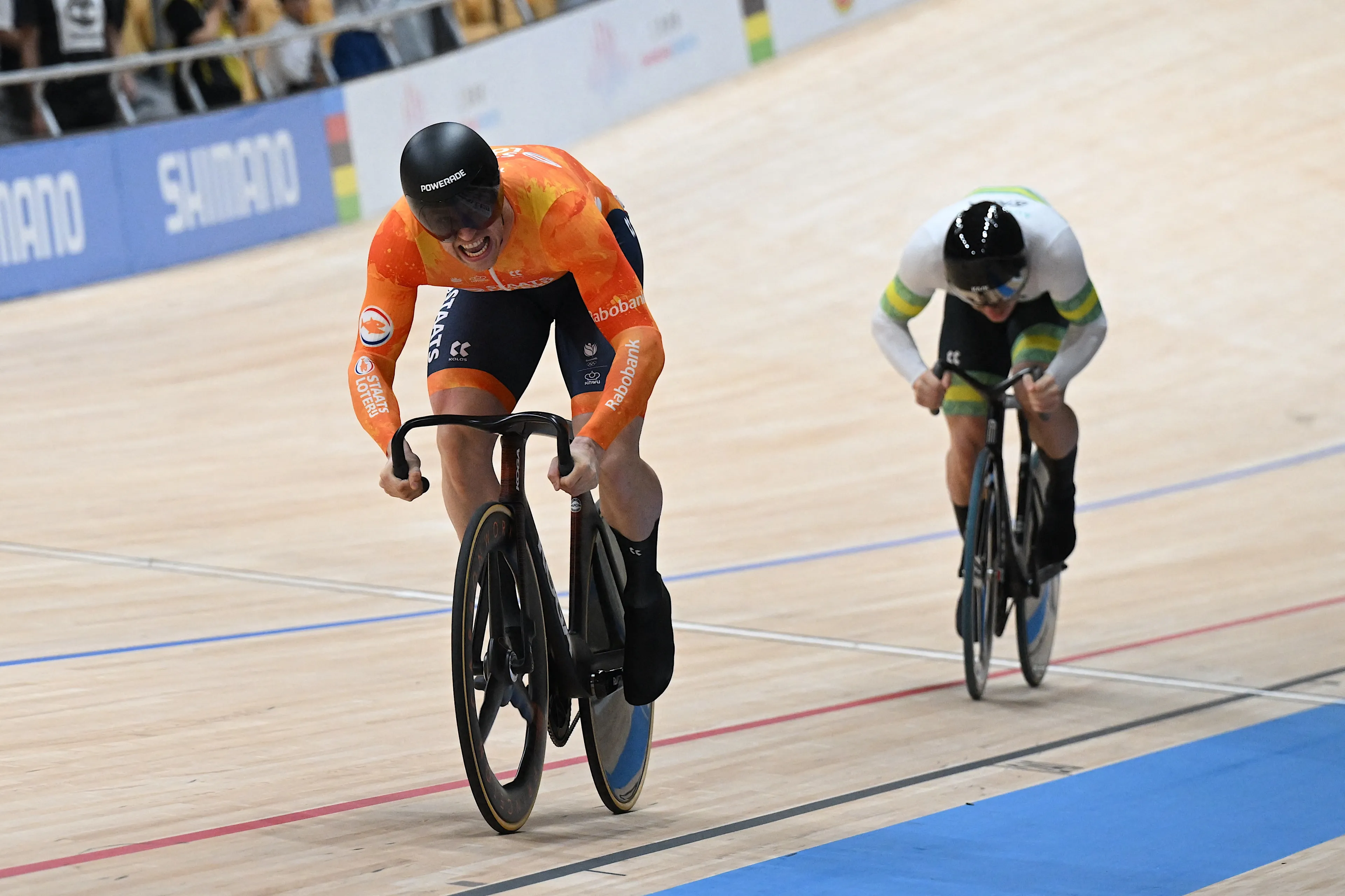 7 medailles: Koningspaar feliciteert baanwielrenners met wereldtitels