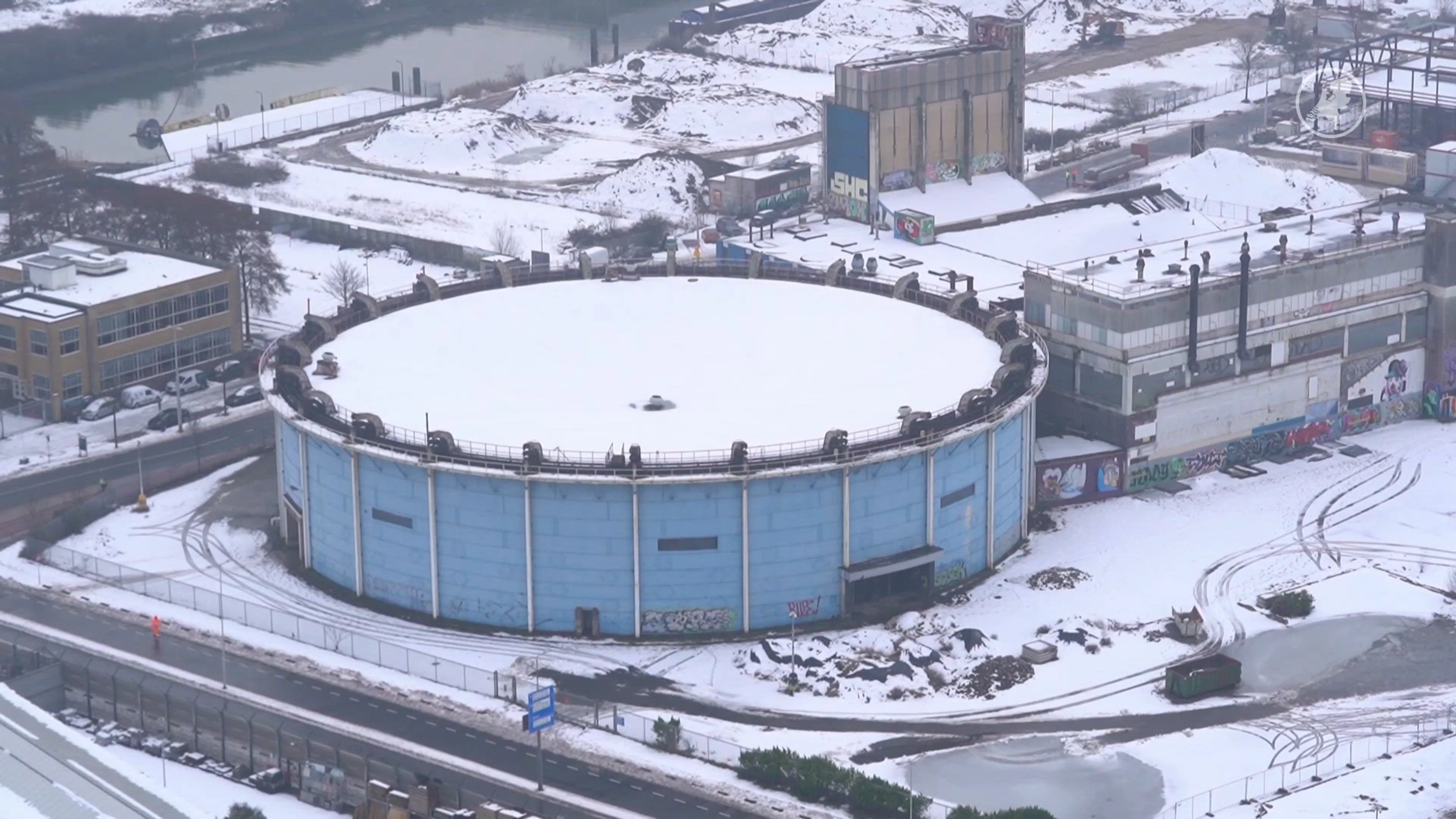 Zorgen om Ferro Dome Rotterdam na instorten dak door sneeuw