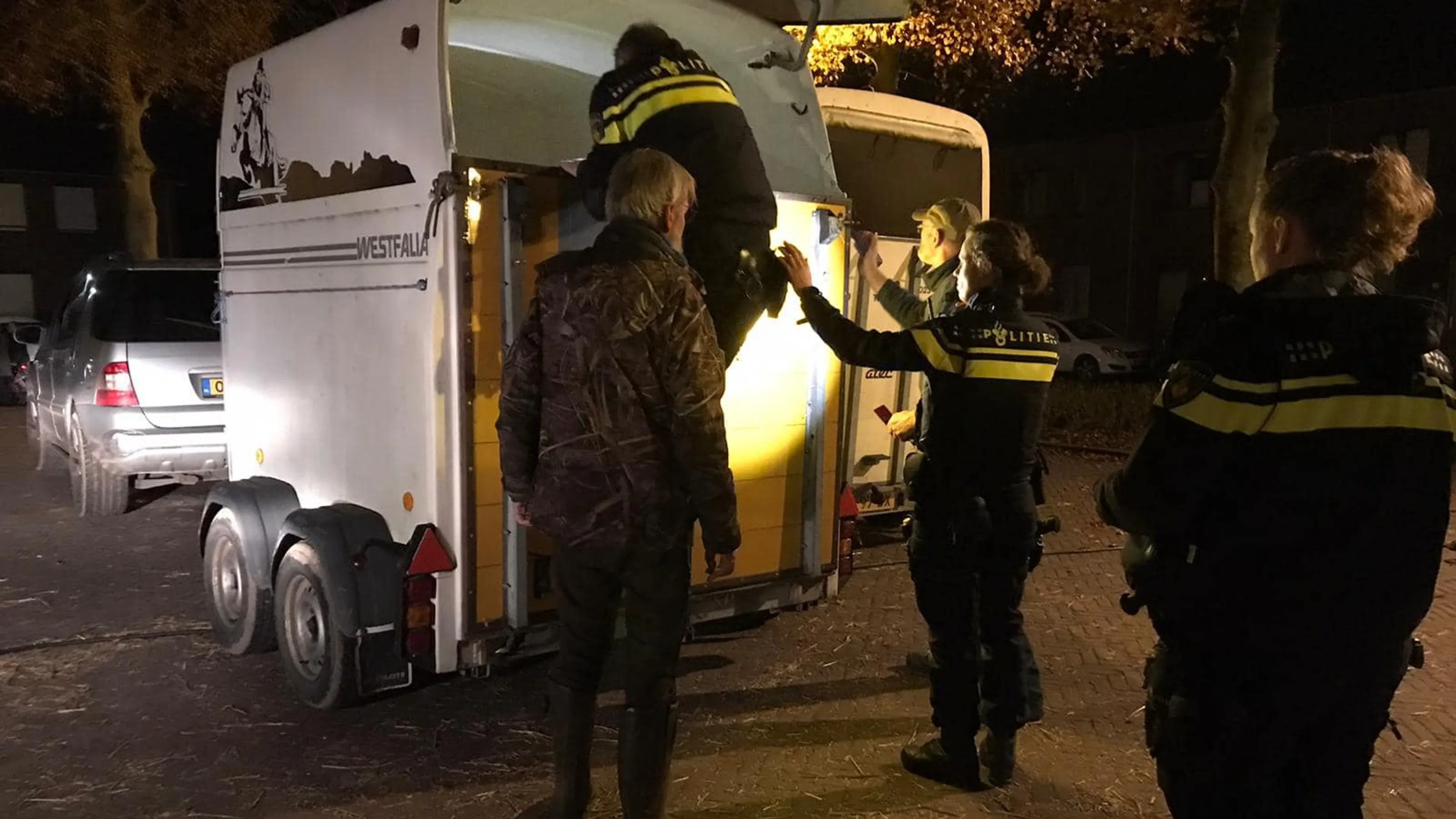 Omstreden dierenhouder toch weer betrapt op illegale verhuur dieren