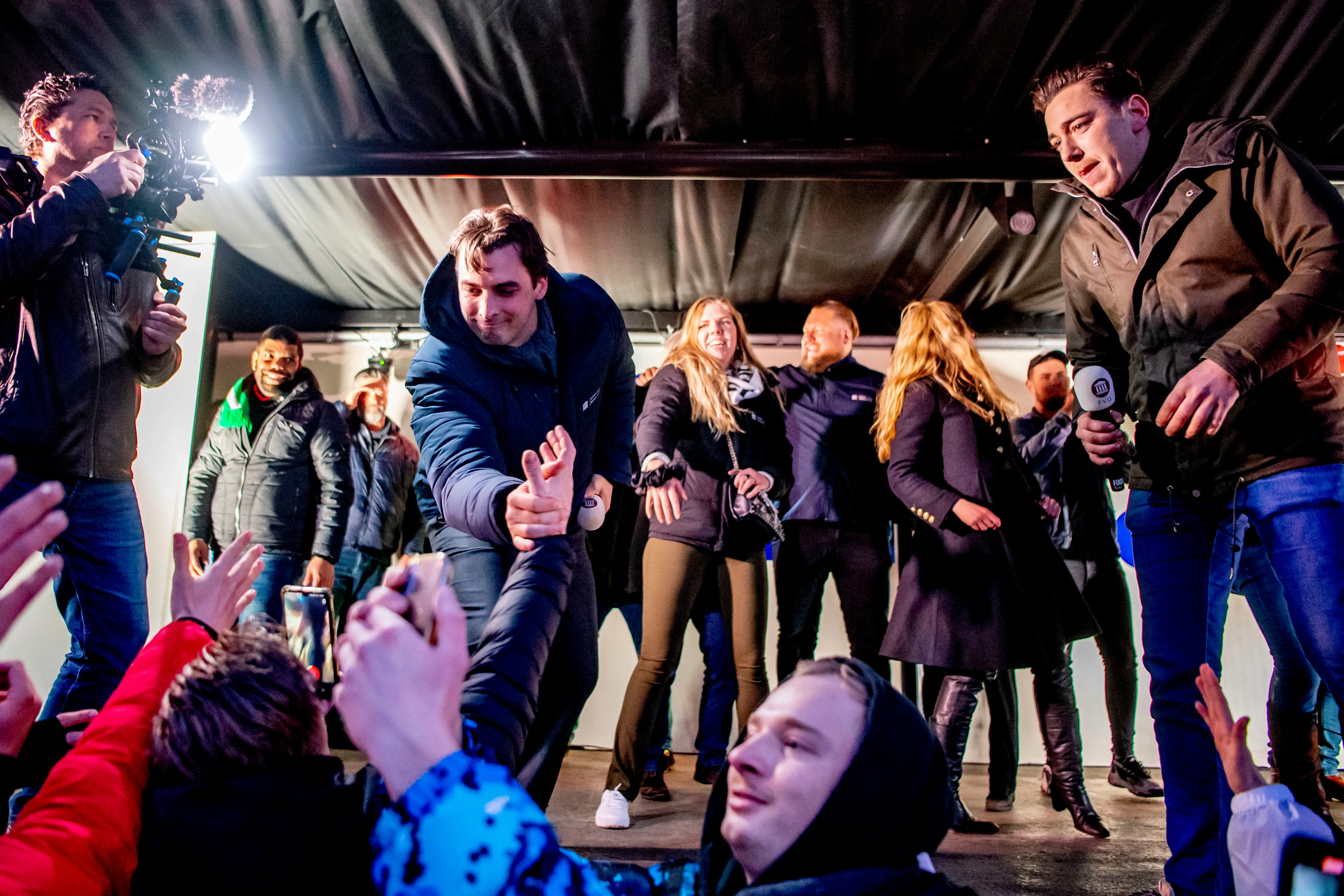 Onderzoek naar mogelijk overtreden coronaregels door Baudet