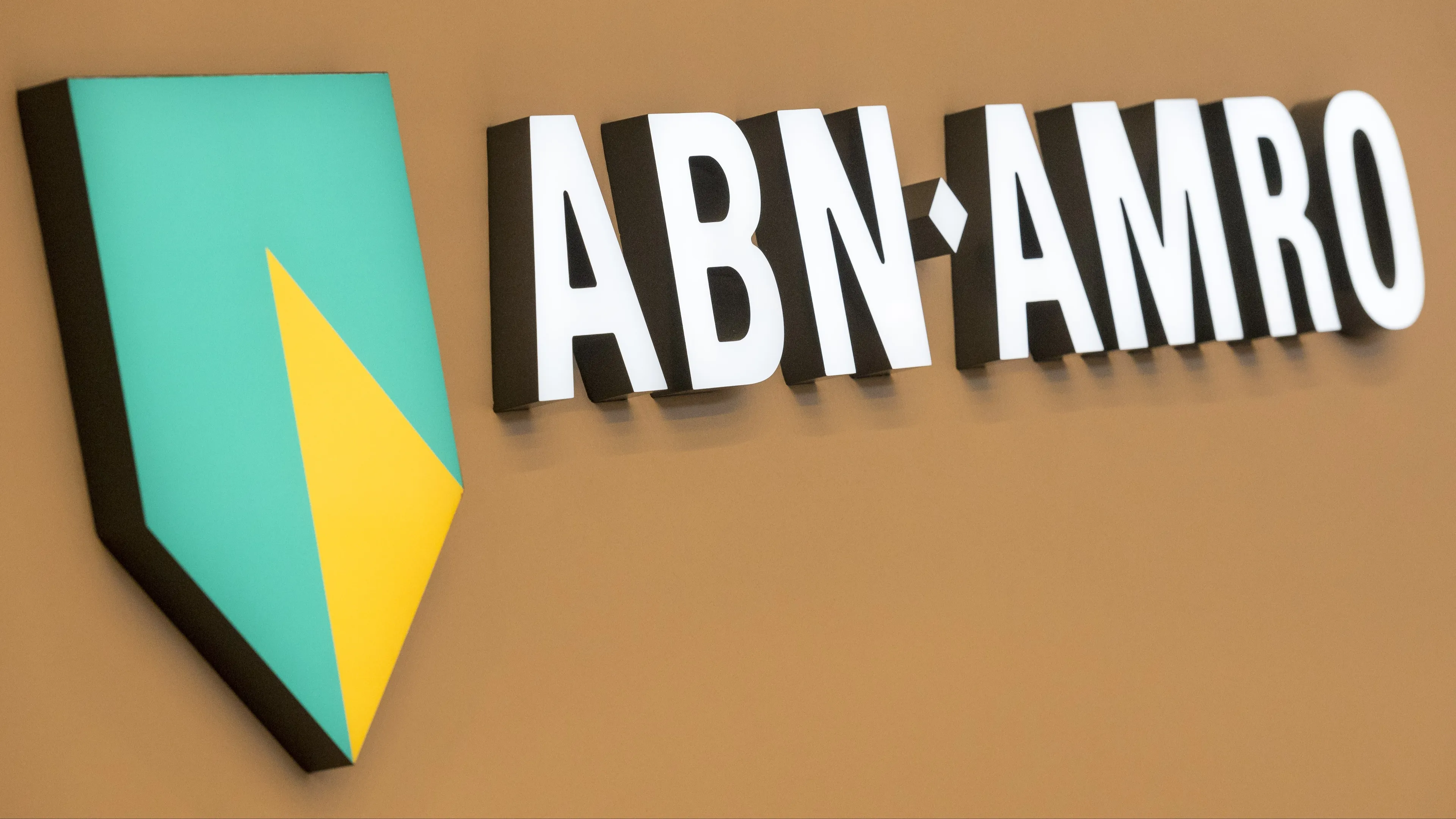ABN AMRO schrapt duizenden banen om bank 'toekomstbestendig' te maken