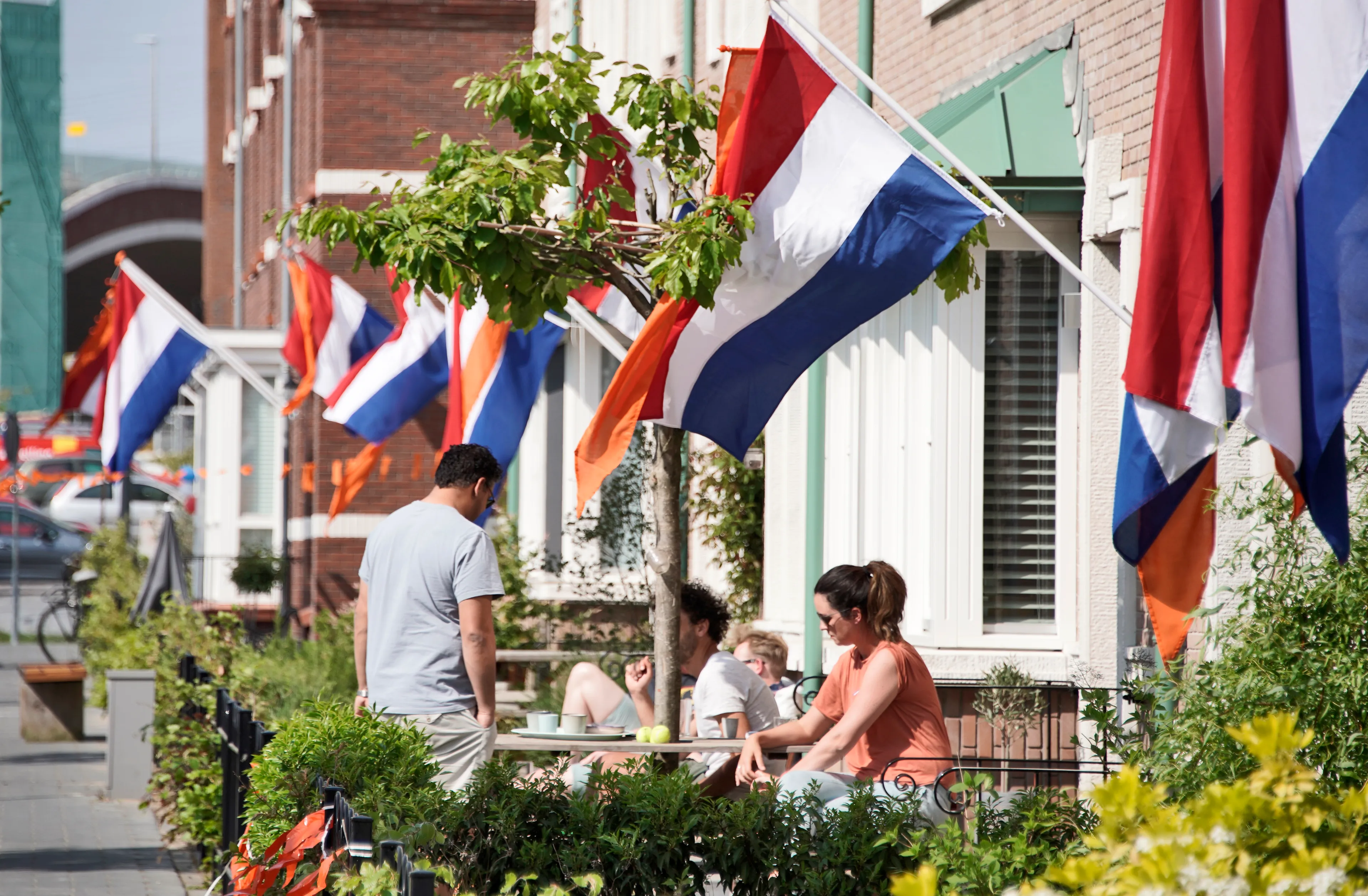 Frisse Koningsnacht op komst in aanloop naar zonnige Koningsdag