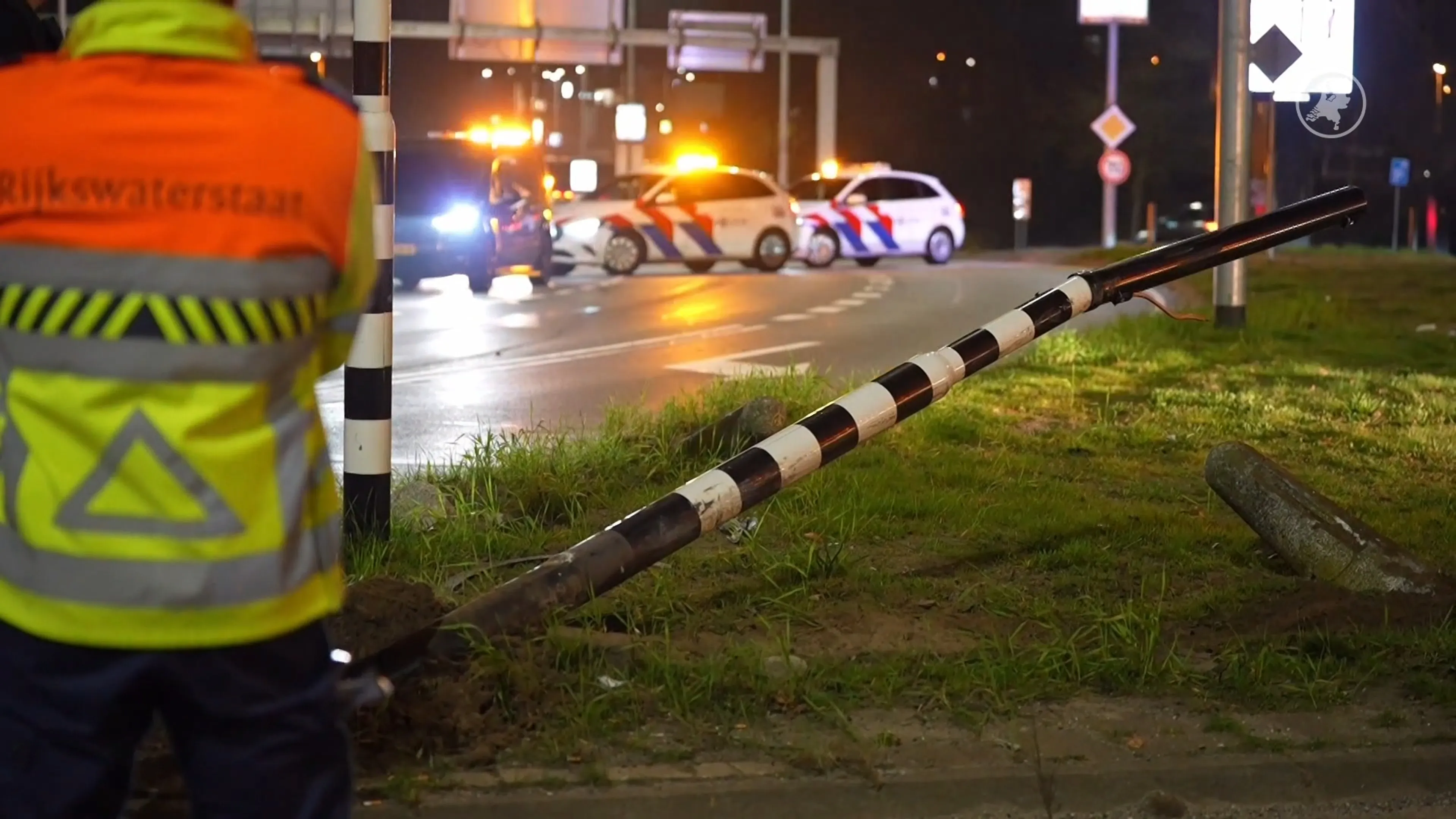 'Stoplichten uitgevallen door botsing in Eindhoven, bestuurder gevlucht'
