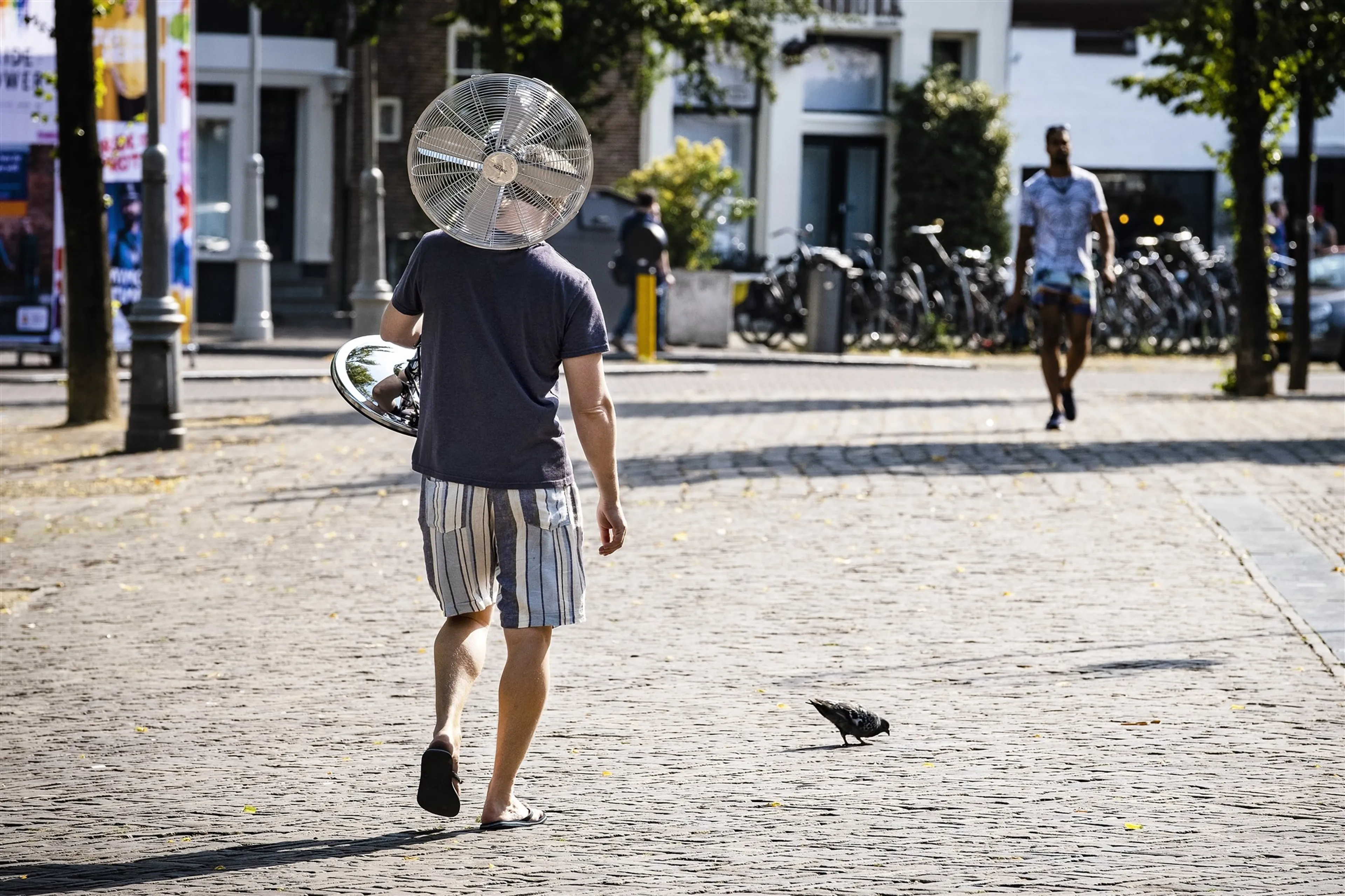 Bloedhitte op komst, maar zet vooral niet alle ventilatoren aan