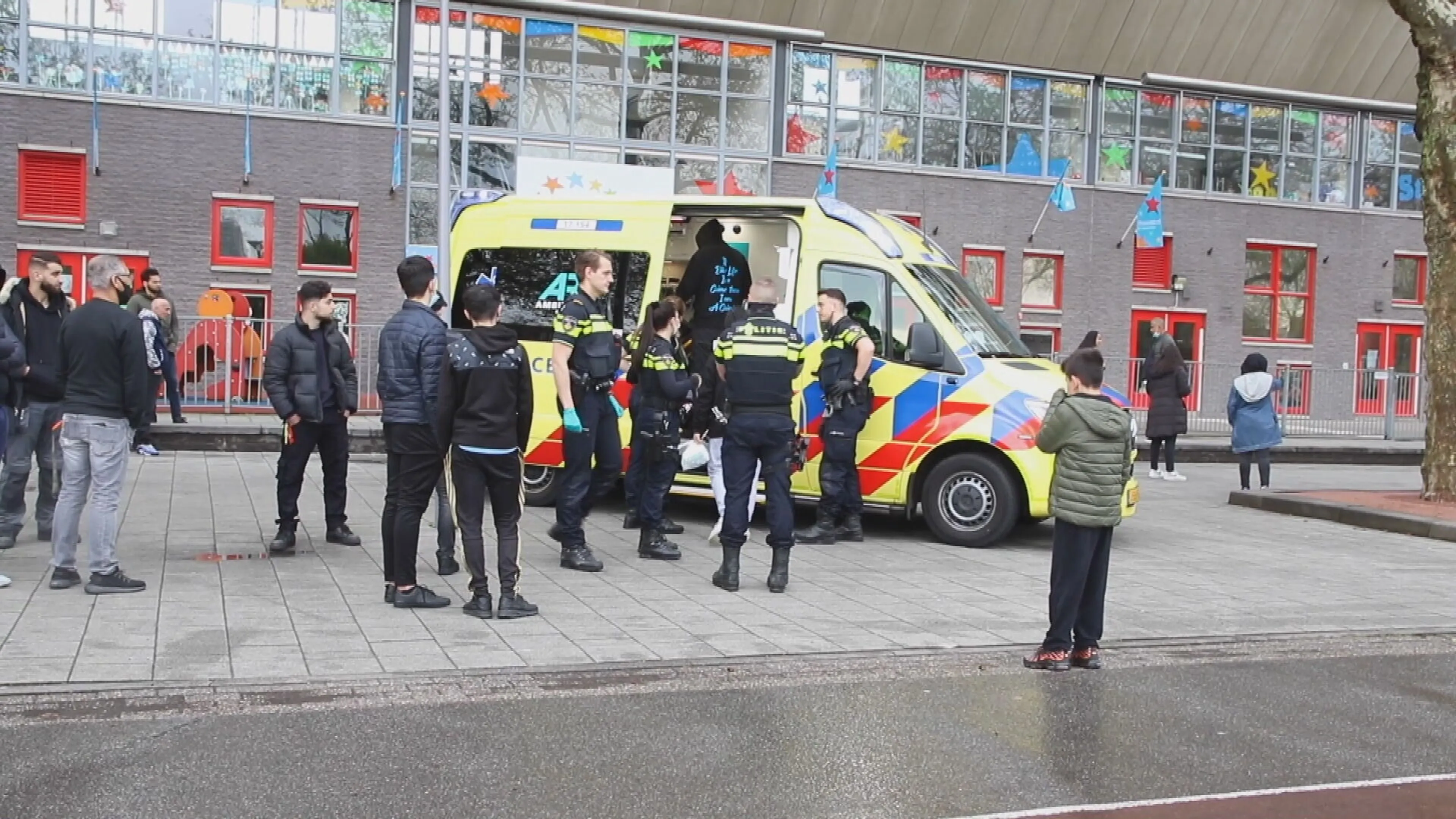 Drie kinderen gewond door ontploffend illegaal vuurwerk in Rotterdam