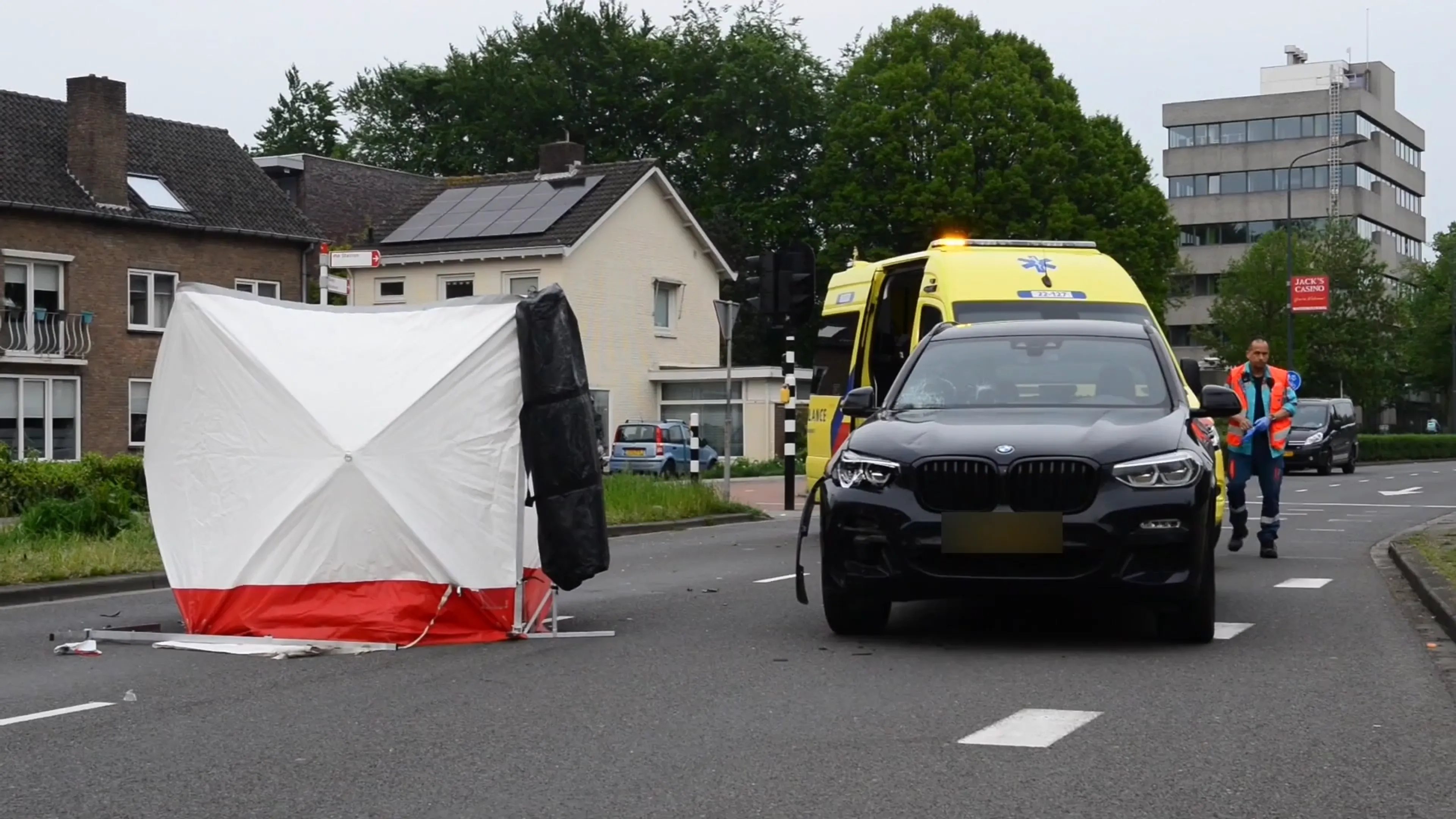 Jongen (17) overleden bij ongeluk met auto in Helmond