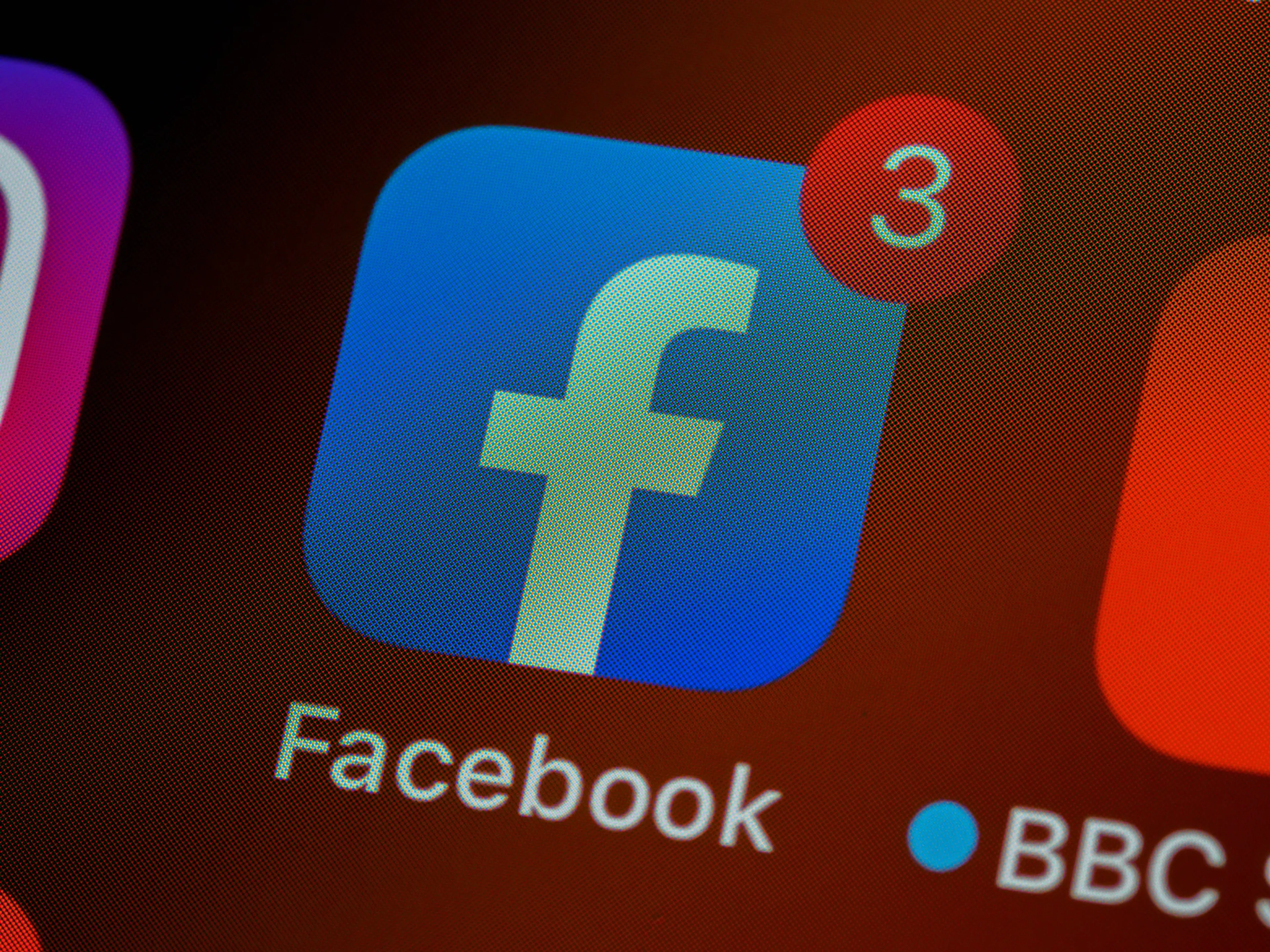 Ligt jouw telefoonnummer op straat door Facebooklek? Check het hier