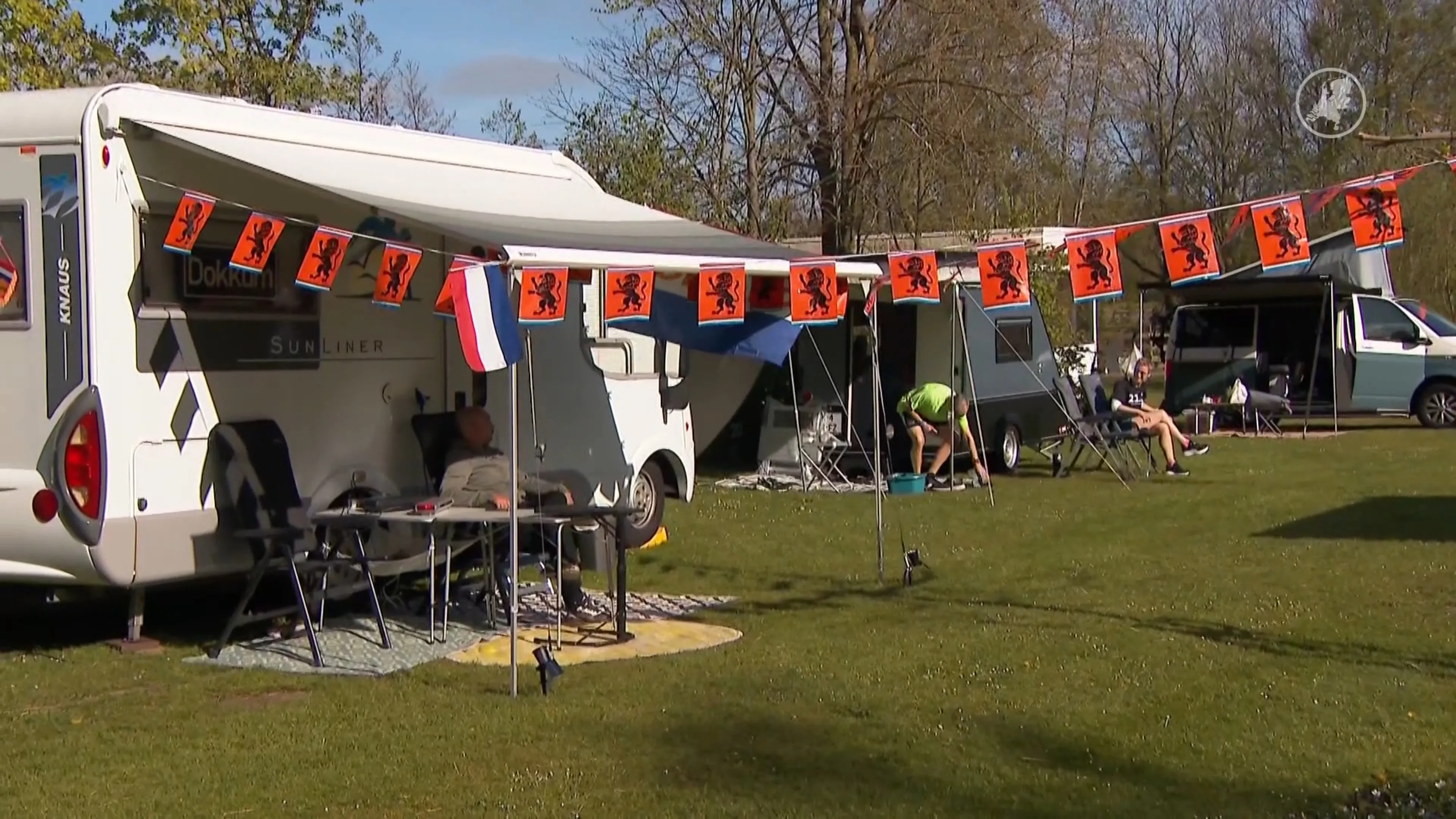 Campings rond Dokkum stromen vol voor Koningsdag