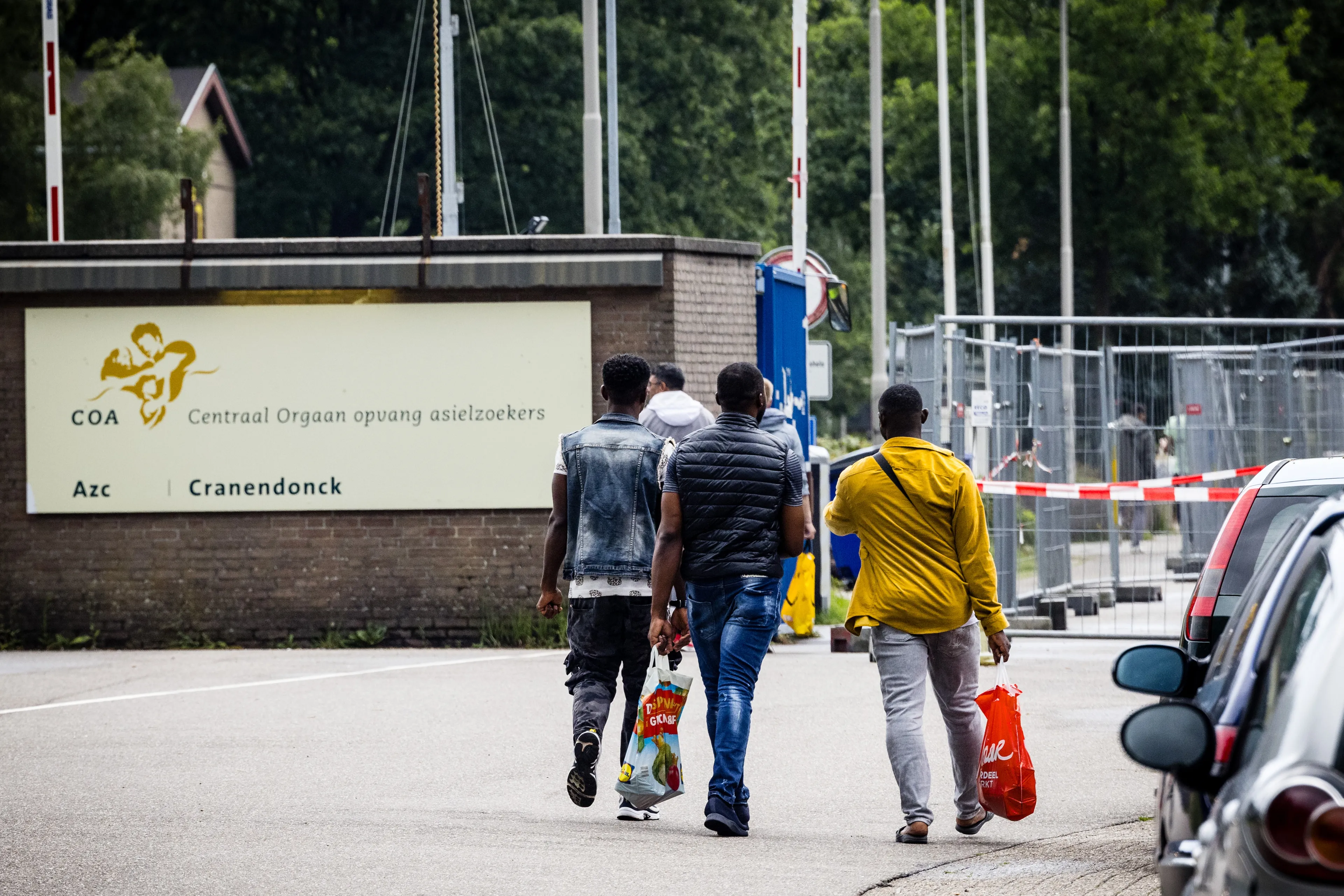 Twee aanhoudingen voor steekincident in azc Budel