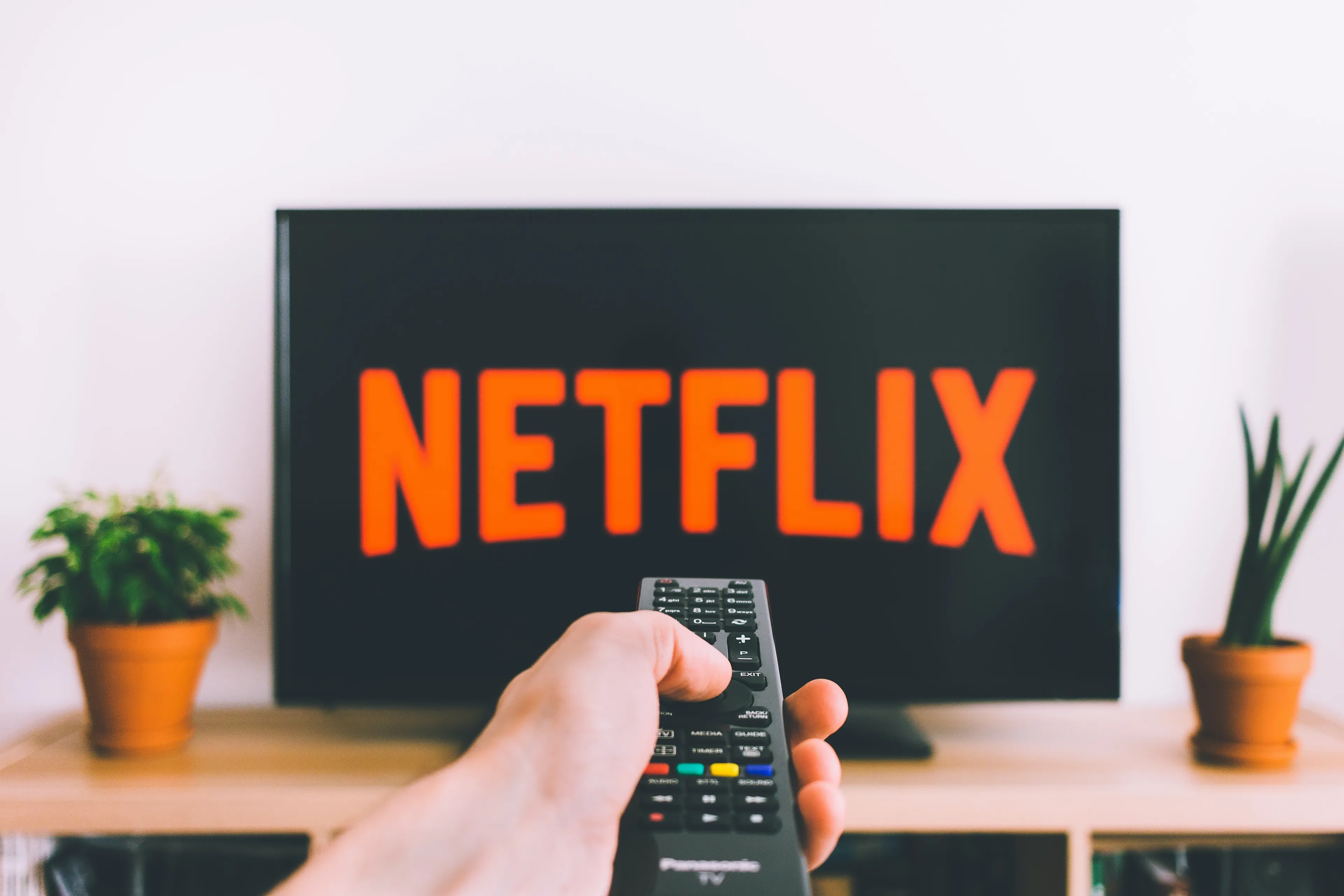 Netflix test shuffle-knop voor besluiteloze seriekijker