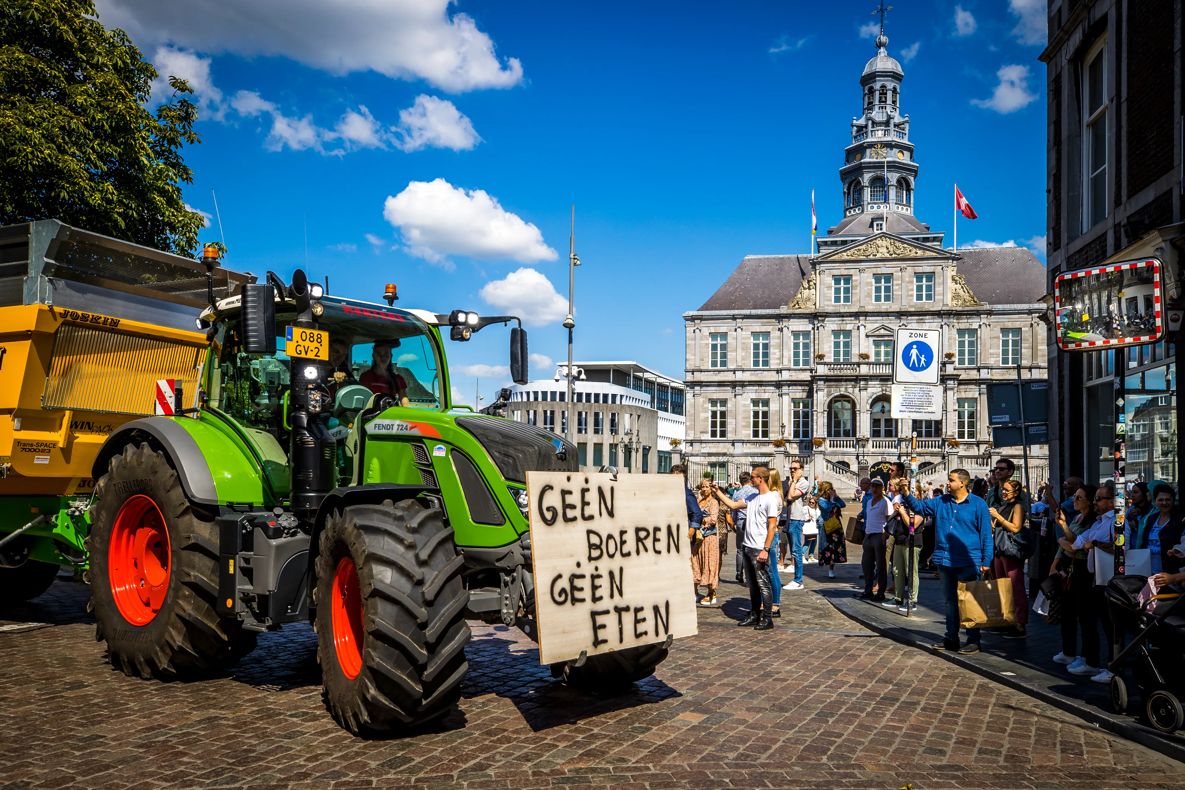 Ultimatum van boeren: 'Heel Nederland gaat plat'