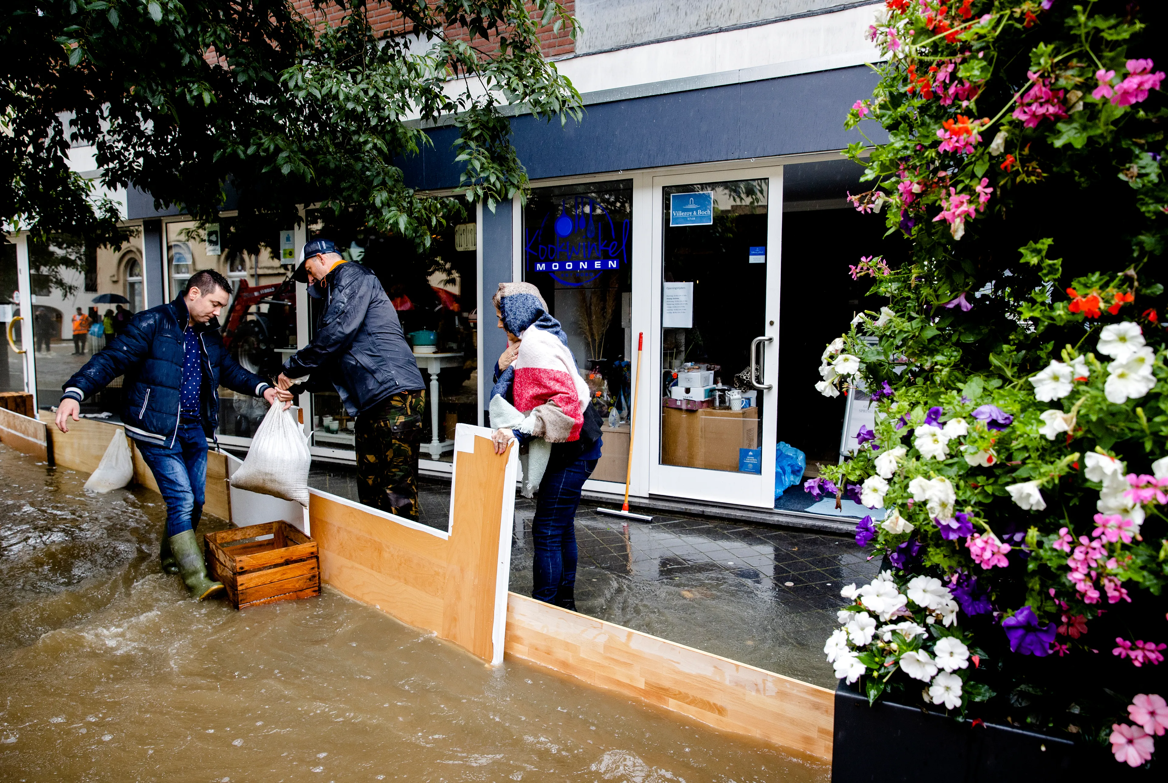 Verzekeraars: Nederland moet beter voorbereid zijn op zware regen