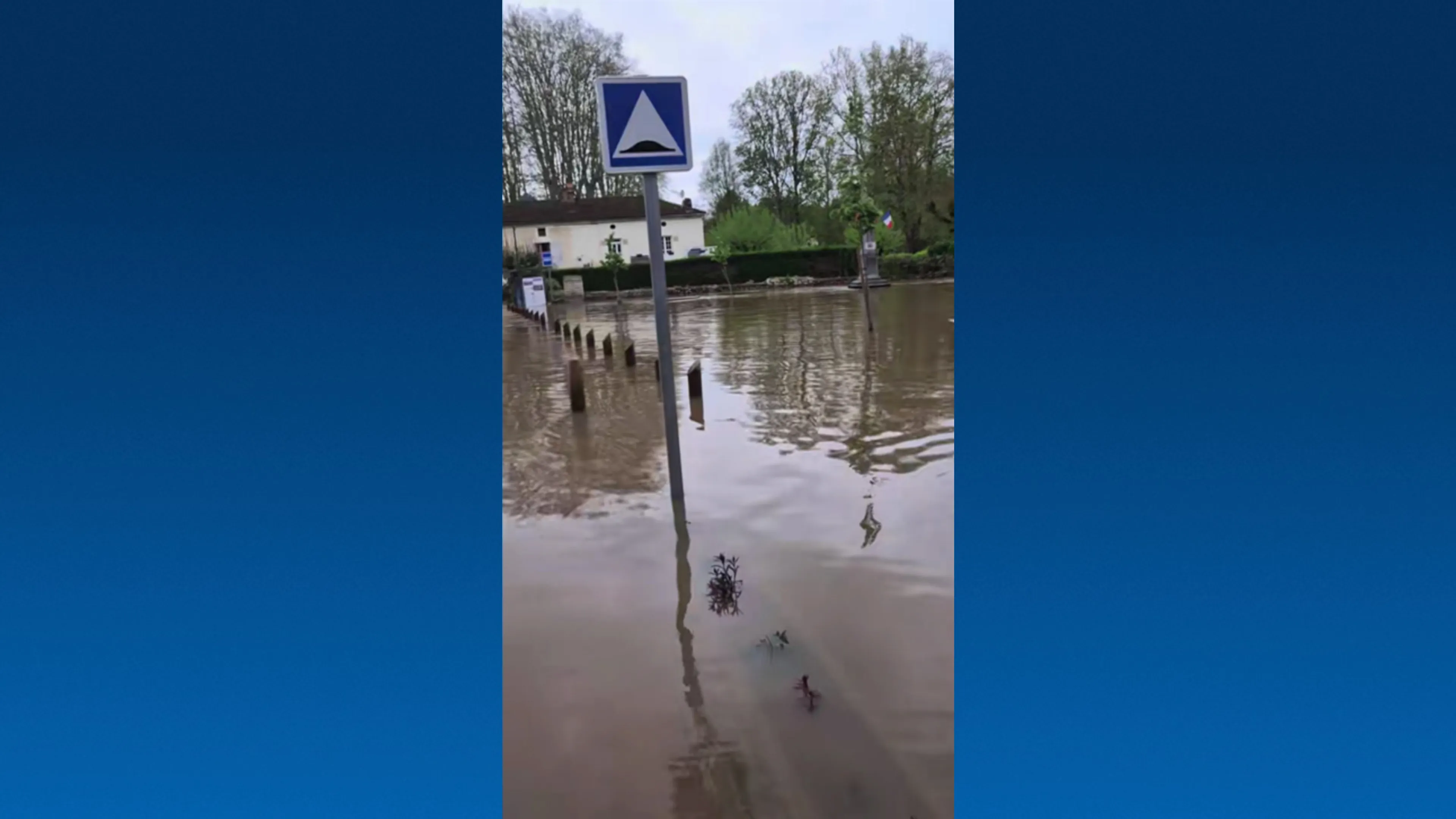 Overstromingen in Frankrijk: campings dicht en vakantiegangers geëvacueerd
