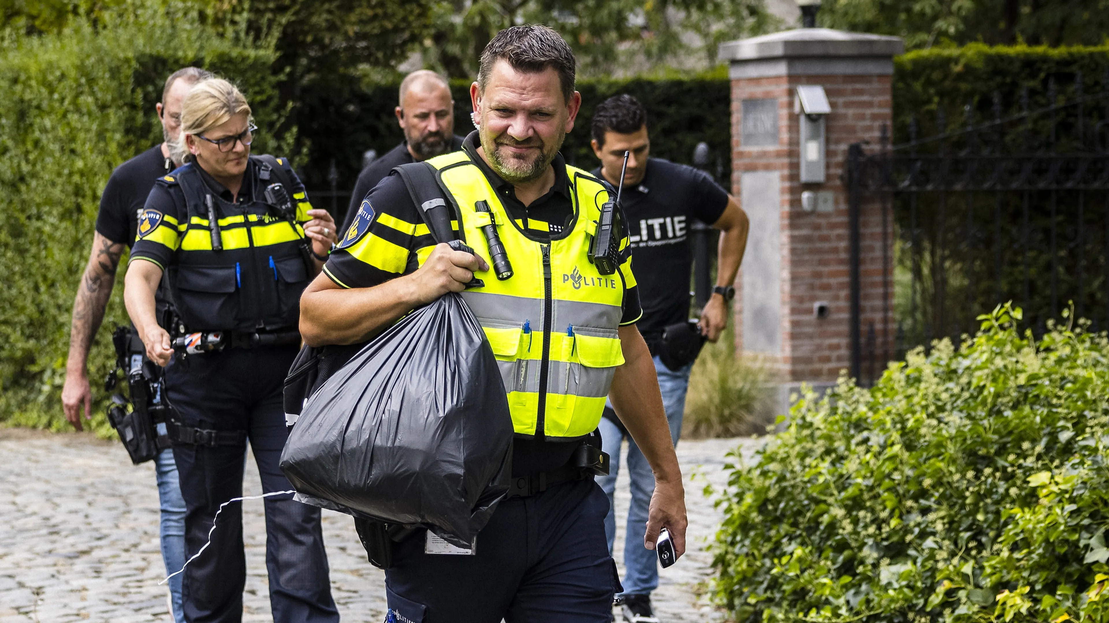 'Tonnen contant geld gevonden in huis van teruggetreden Jumbo-topman'
