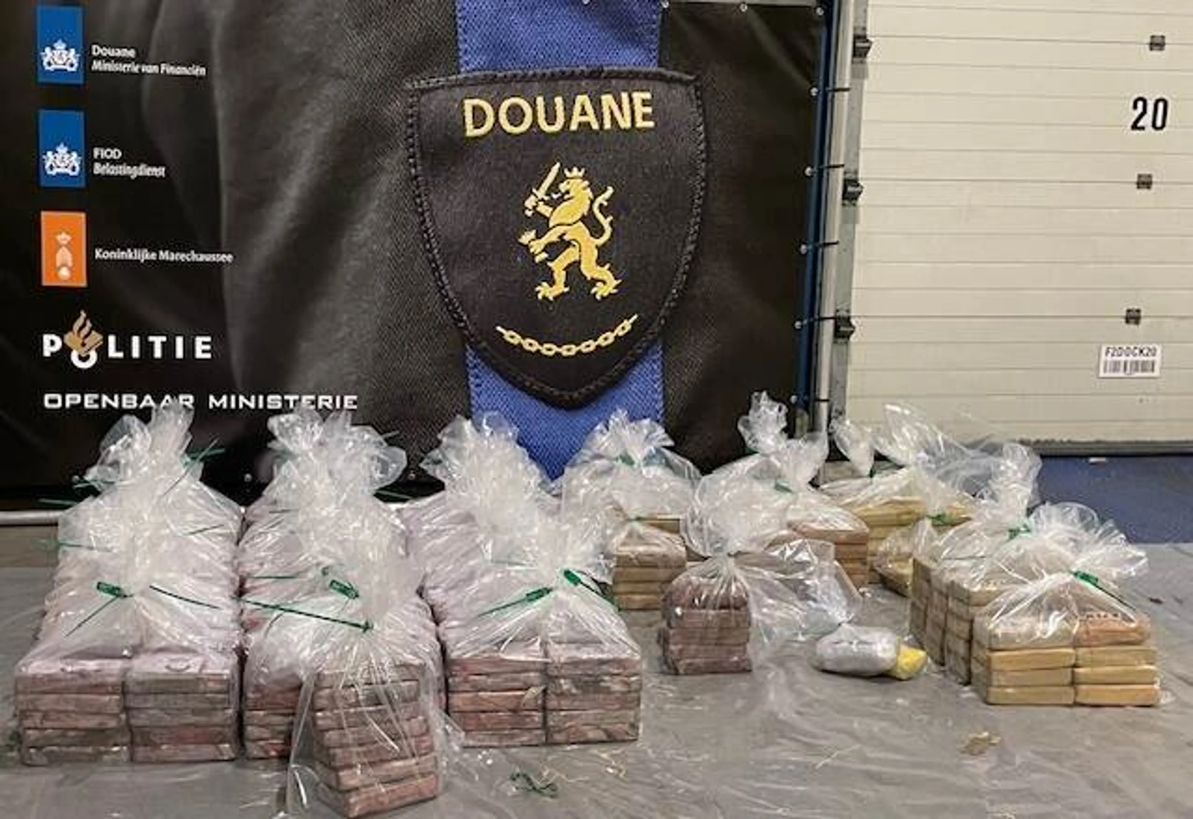 Ruim 400 kilo cocaïne gevonden in haven Vlissingen