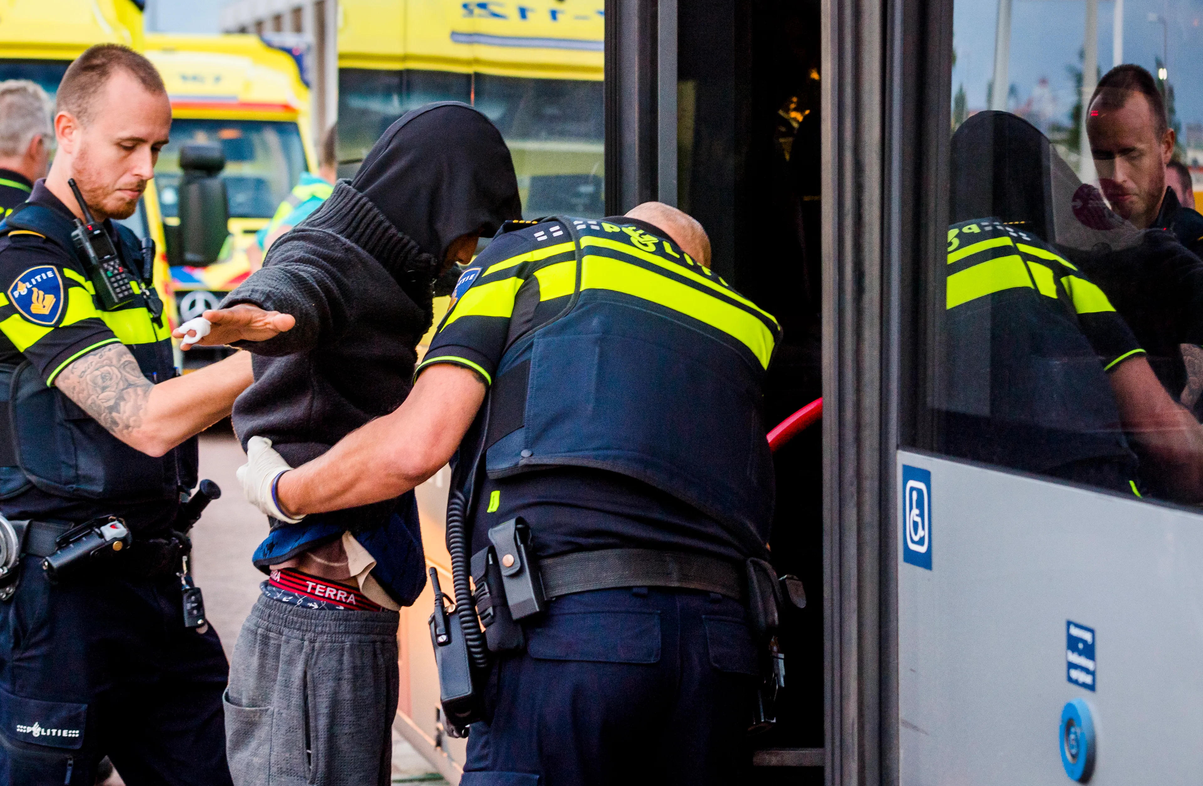 Amsterdam start proef met preventief fouilleren na schietpartijen