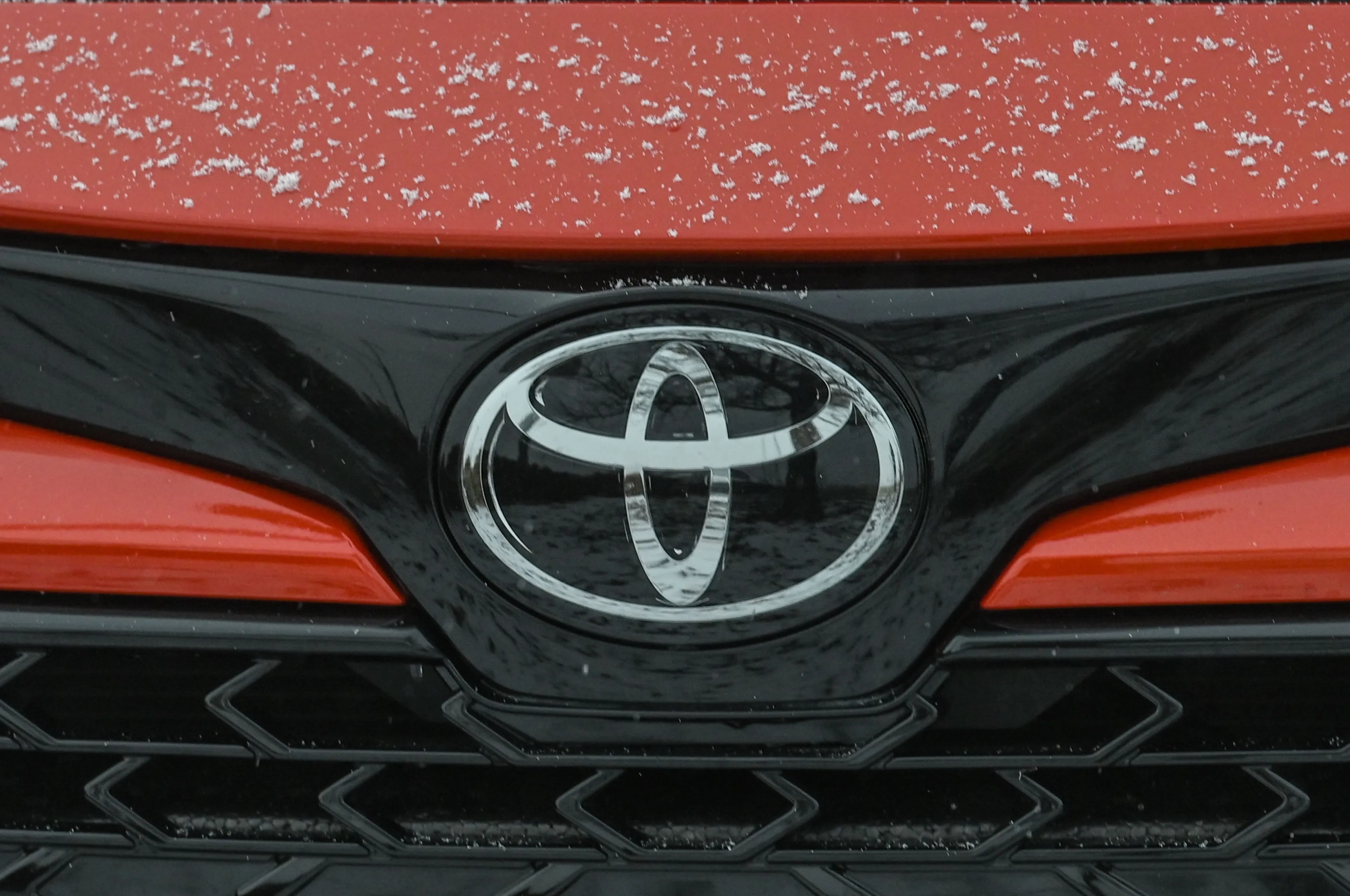 Toyota roept vijftigduizend auto's terug, airbag kan ontploffen