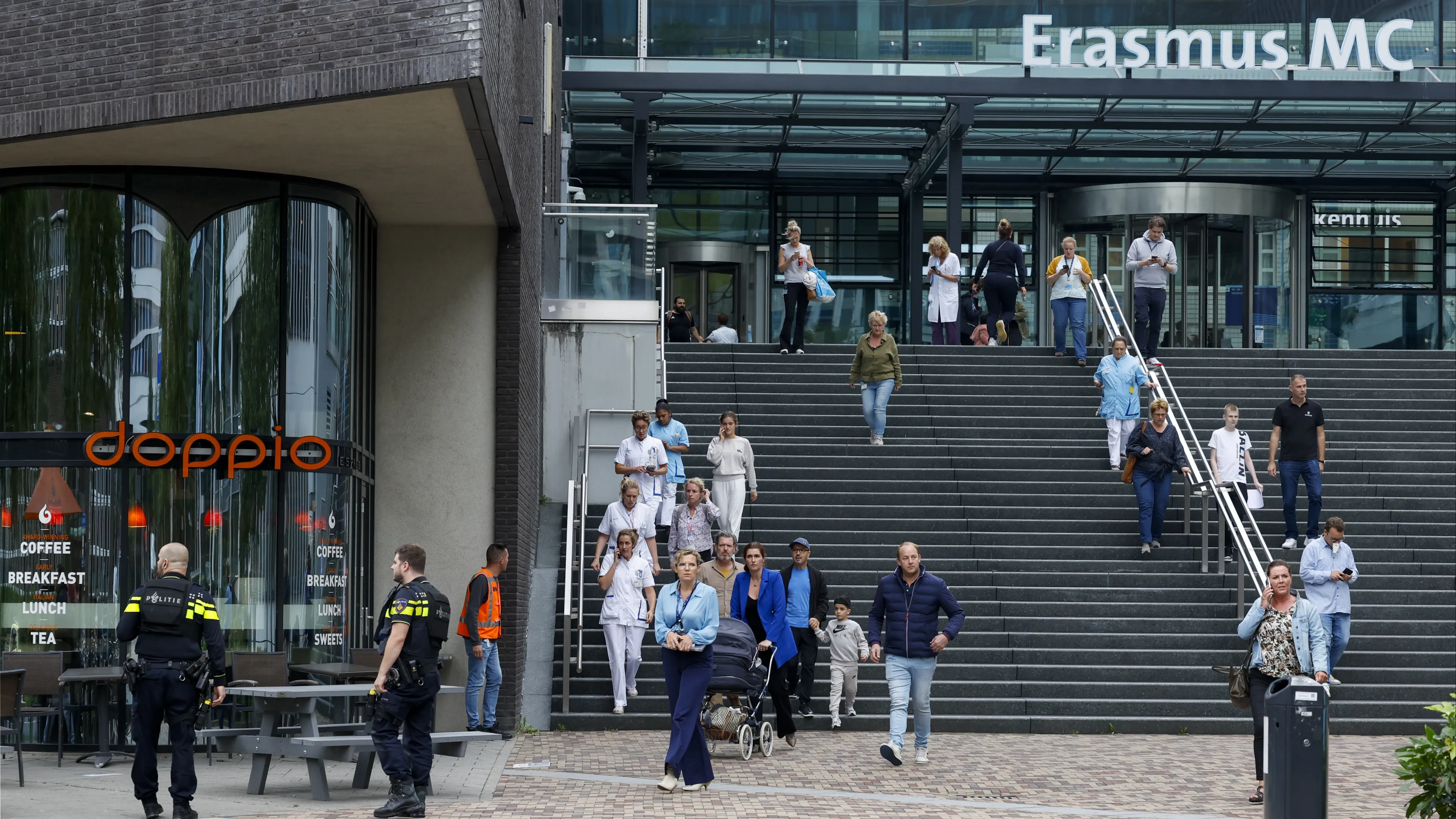 Veel Erasmus MC-medewerkers keken stiekem dossier doodgeschoten patiënte in