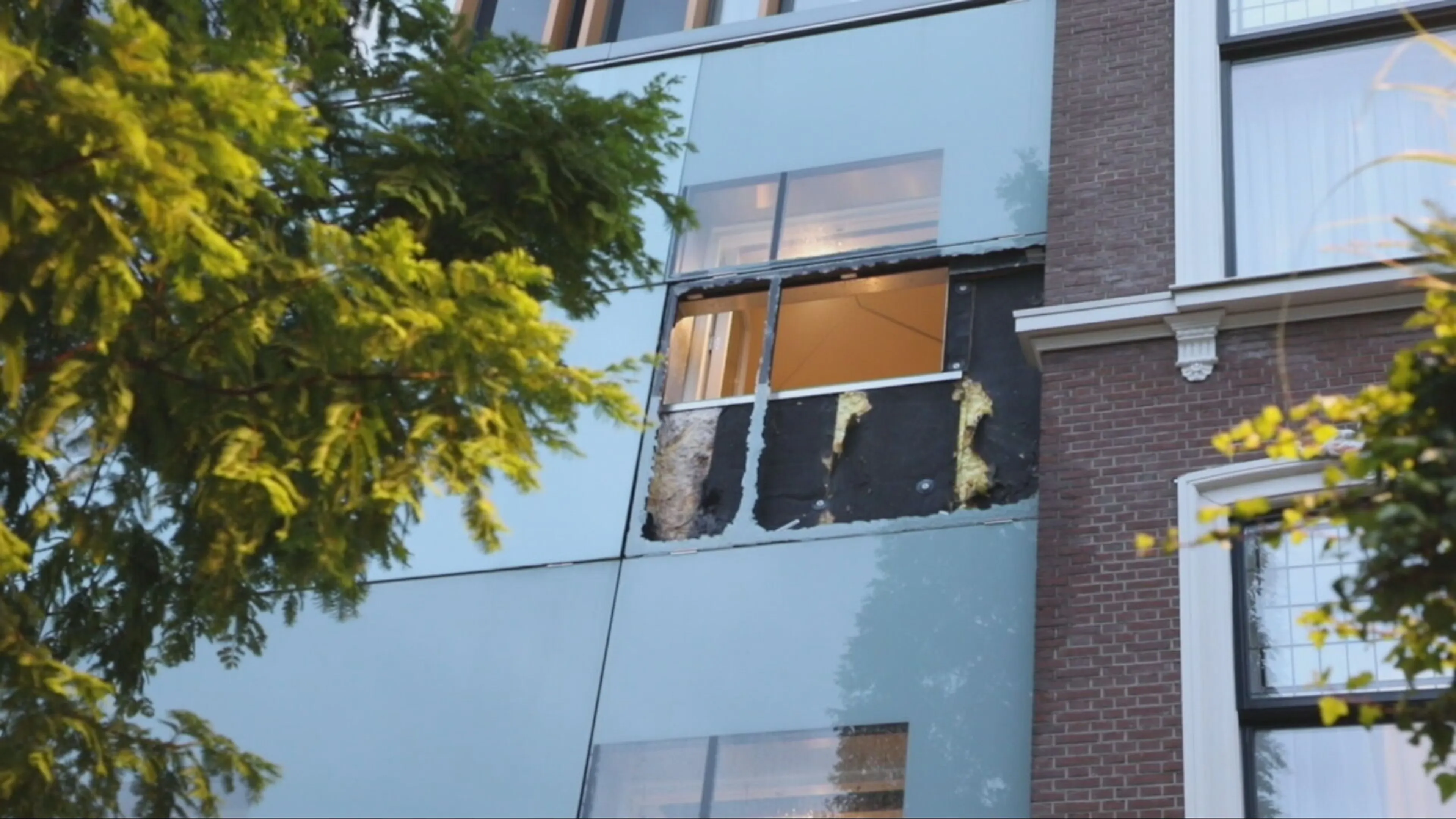 Hotel in centrum Den Haag ontruimd vanwege brand