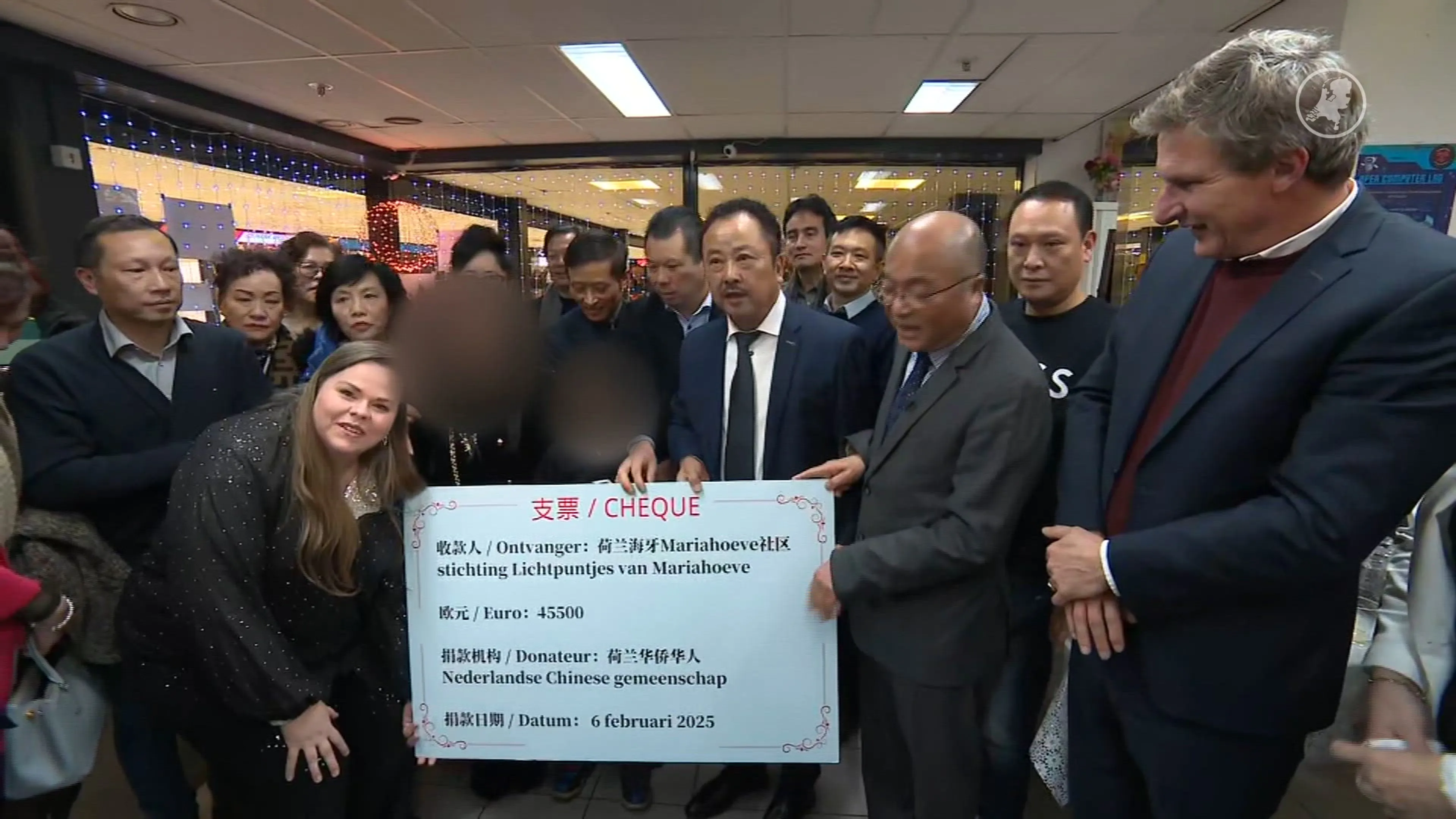 Video: Stichting Lichtpuntjes overhandigt eerste cheque aan slachtoffer Tarwekamp