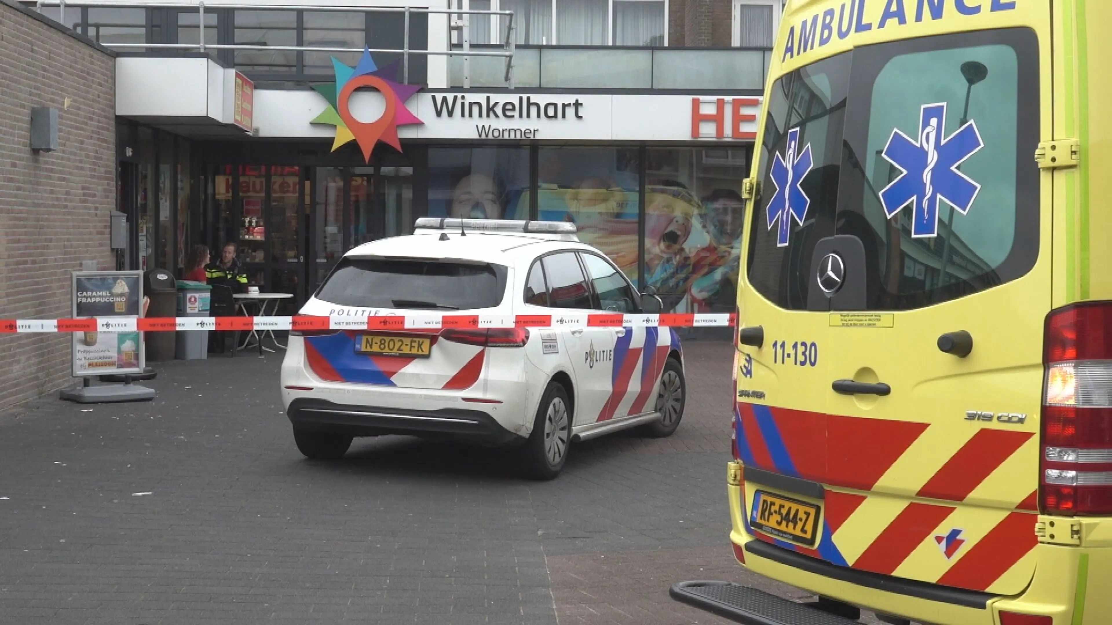 Hema-medewerkster (23) neergestoken in Wormer, 21-jarige vrouw aangehouden