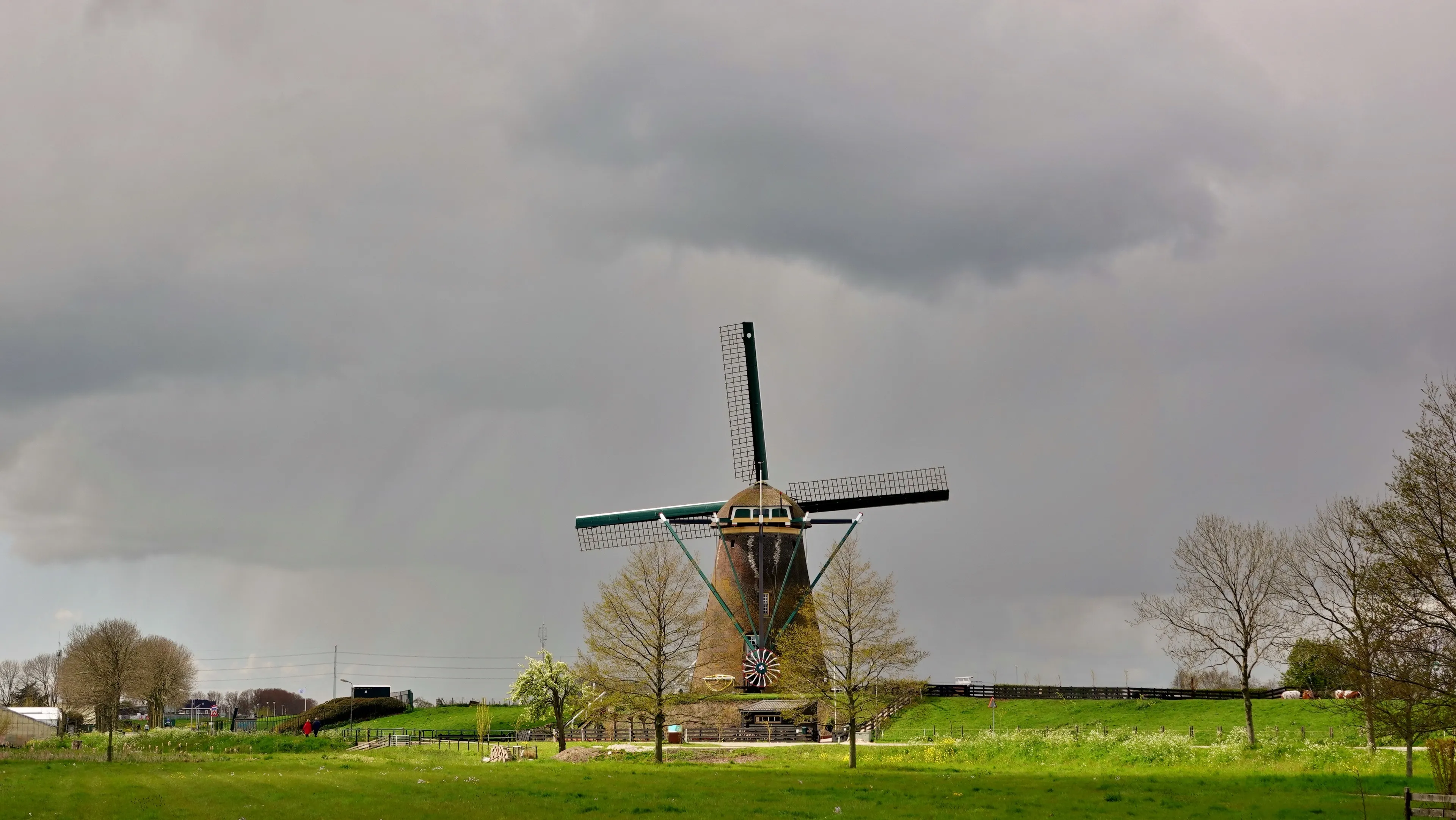 Overheid heeft te weinig oog voor belang regio en steekt vooral geld in grote steden, aldus rapport