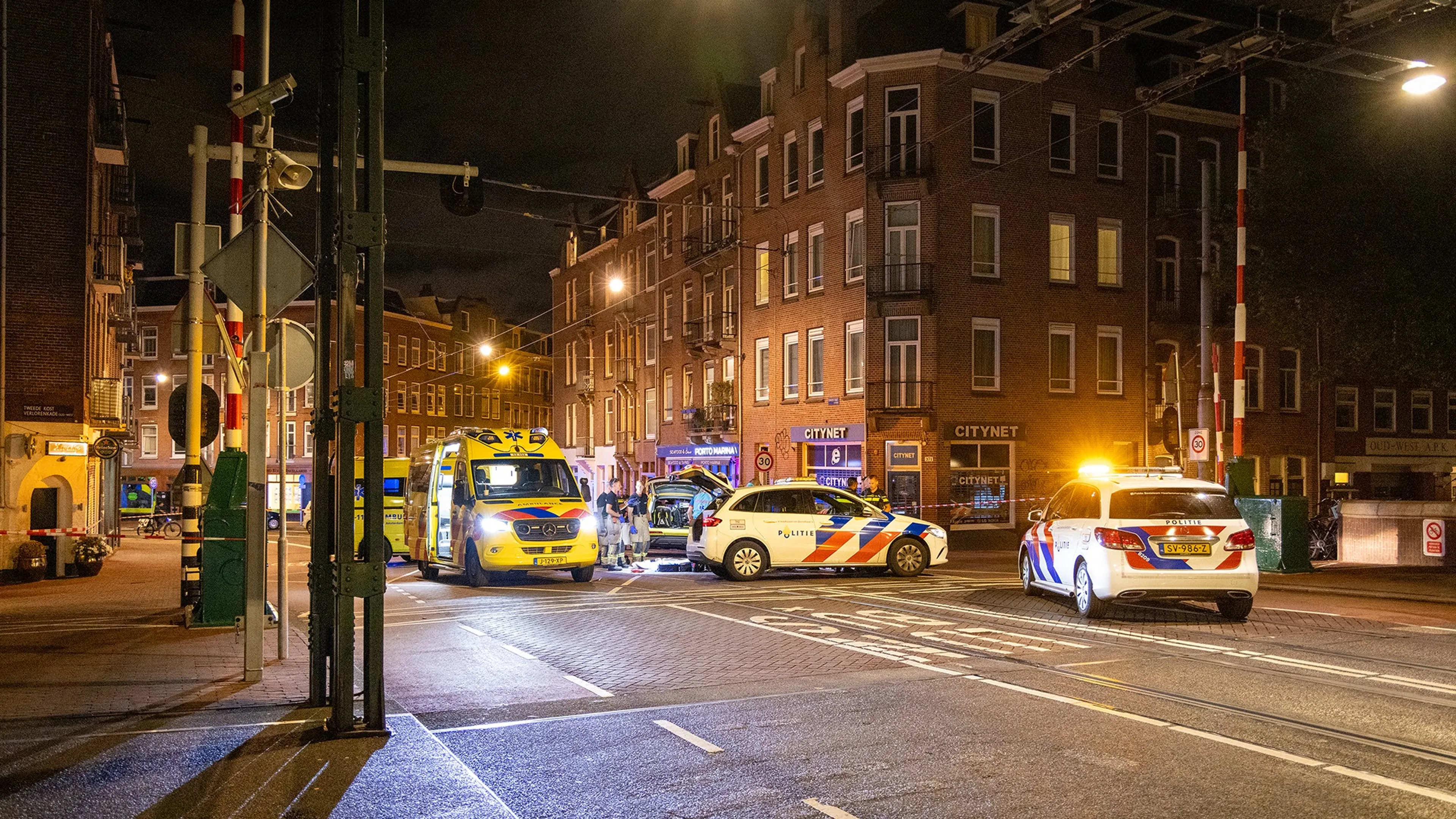 Vluchtende inbrekers veroorzaken ongeval, fietser gereanimeerd