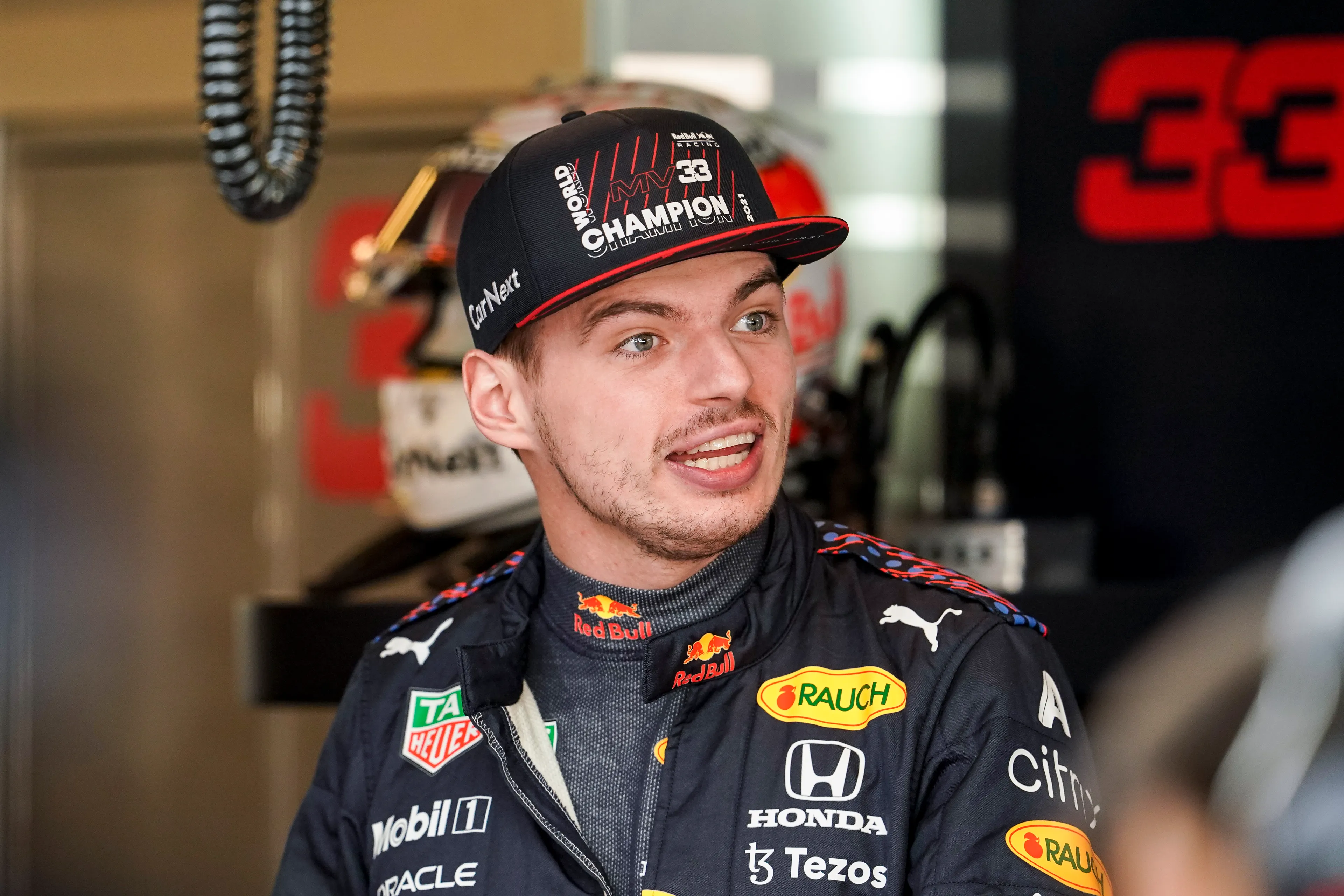 Collega-coureurs kiezen Verstappen tot beste Formule 1-rijder