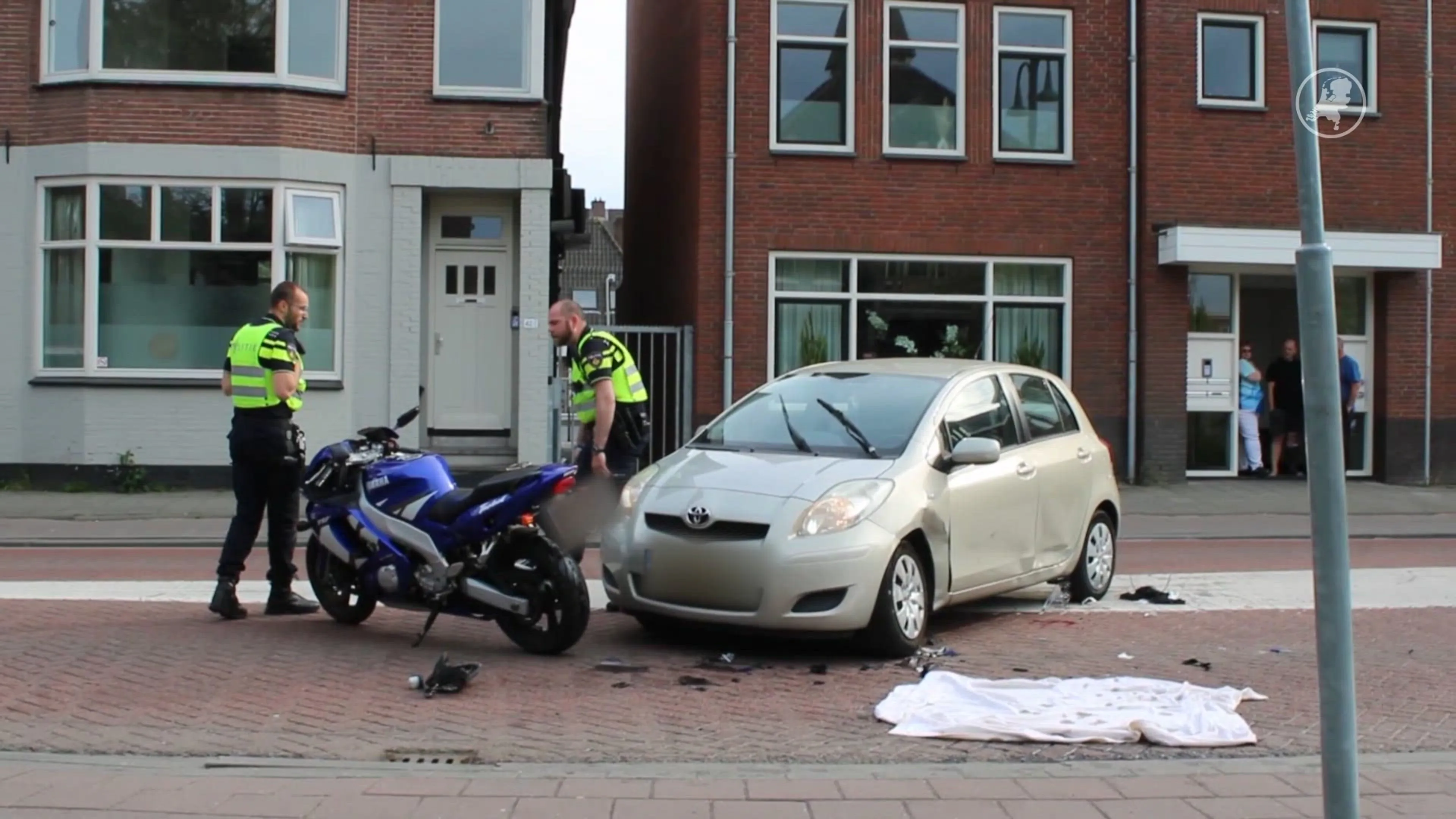 'Twee zwaargewonden bij aanrijding Boskoop'
