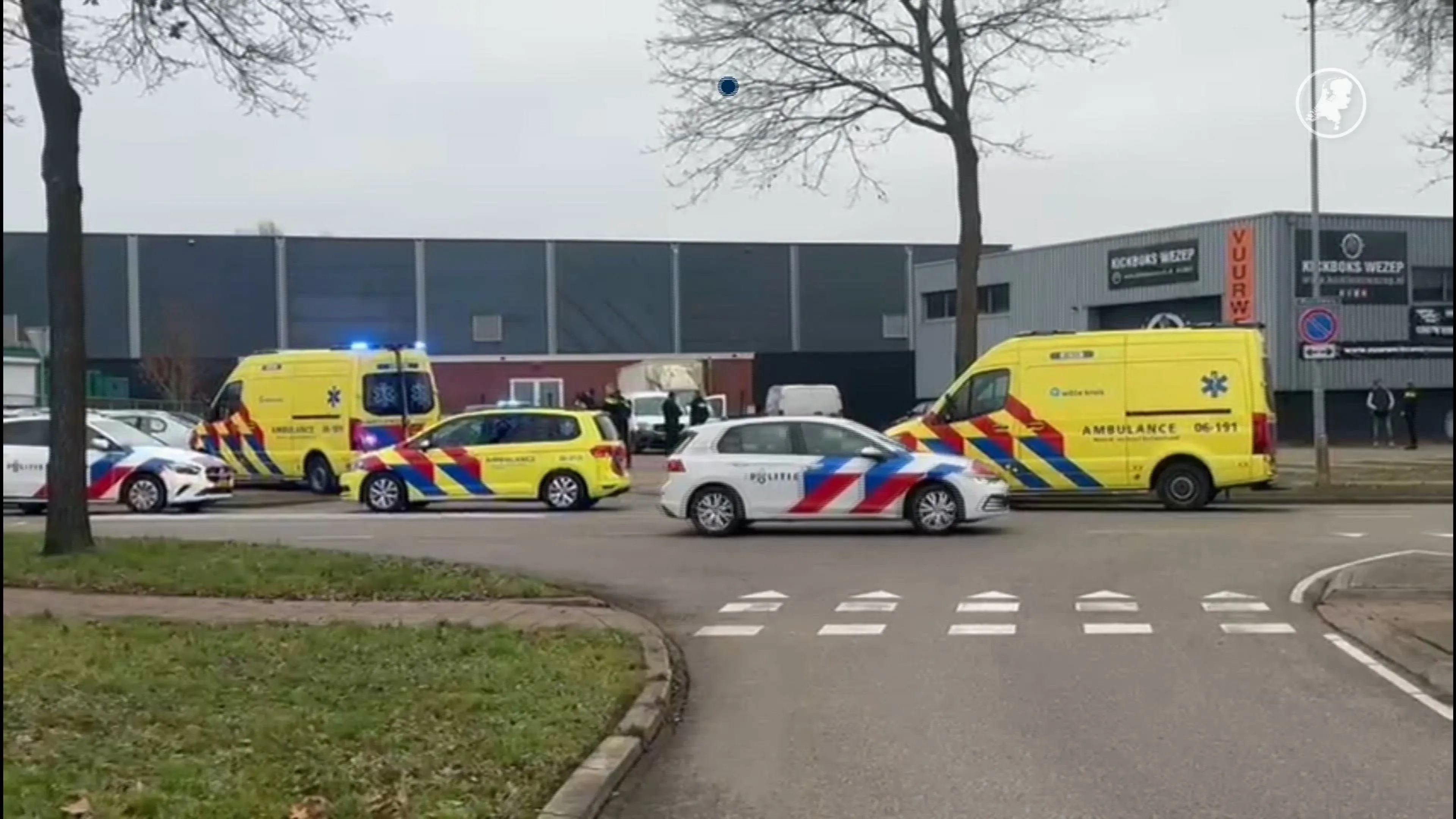 Gewonde bij schietincident op parkeerplaats in Wezep, omgeving afgezet