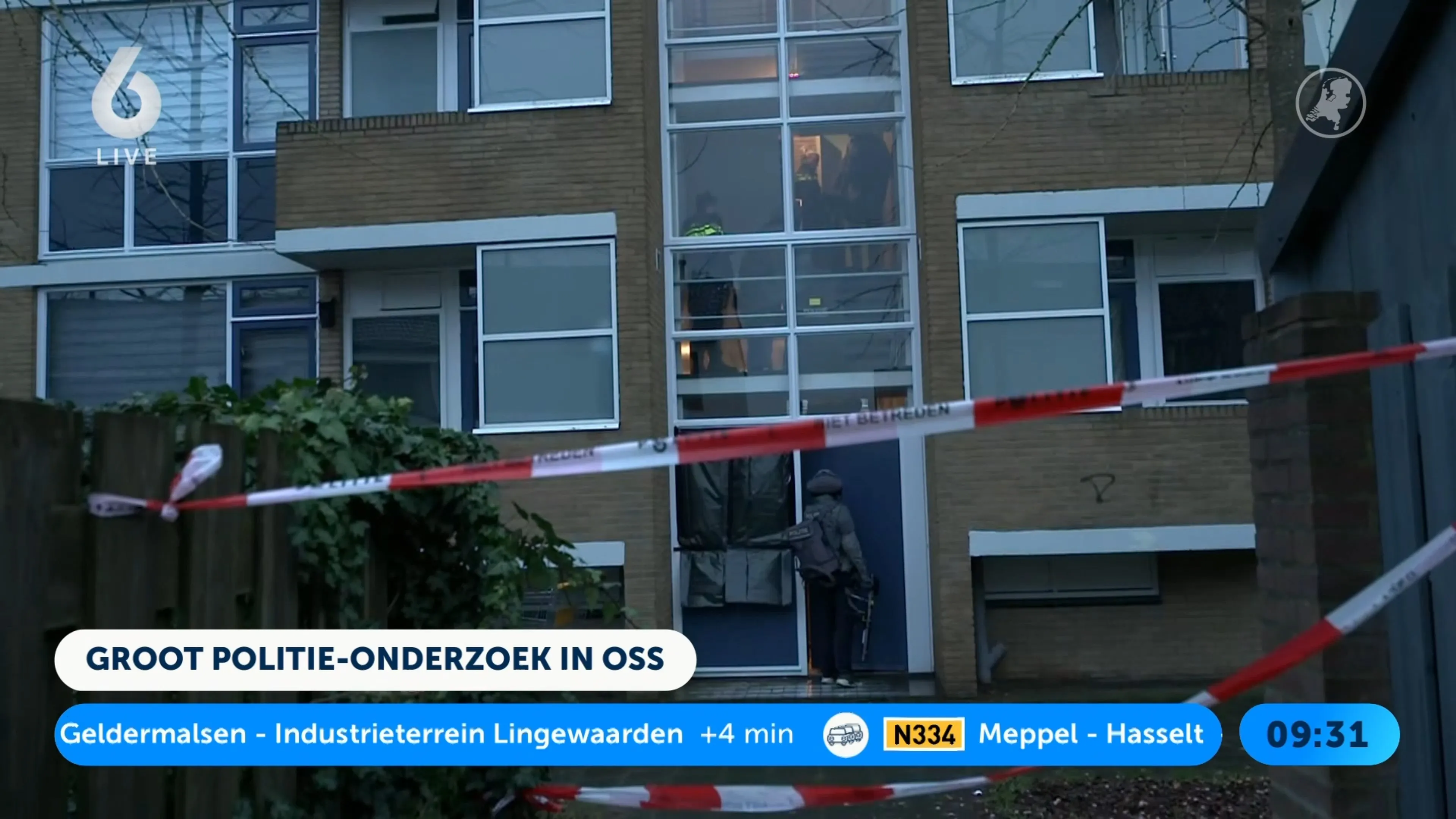 Grote politieactie gaande bij portiekflat in Oss