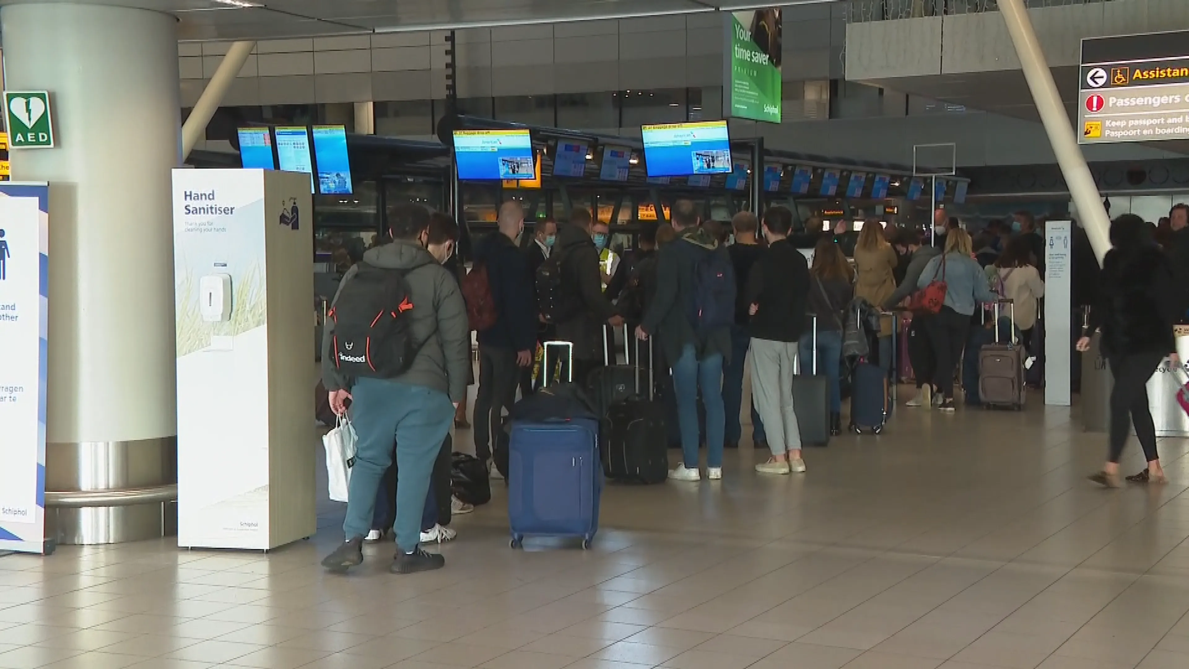Reisverbod opgeheven, eerste Nederlanders vertrekken richting VS: 'Heerlijk dat het weer kan!'