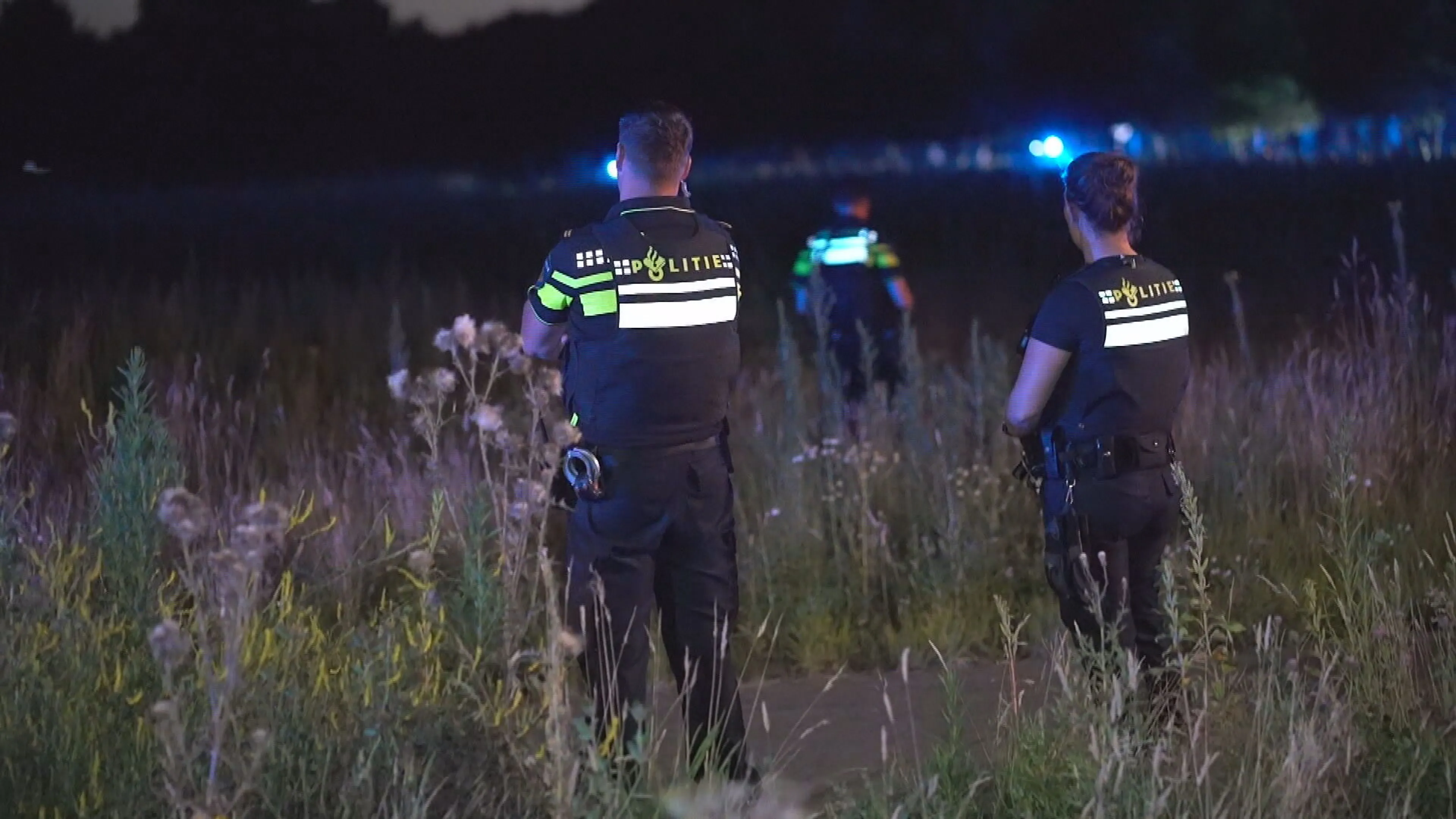 'Man bedreigt omstanders met hakbijl in Eindhoven, weet ondanks politie-achtervolging te ontkomen'