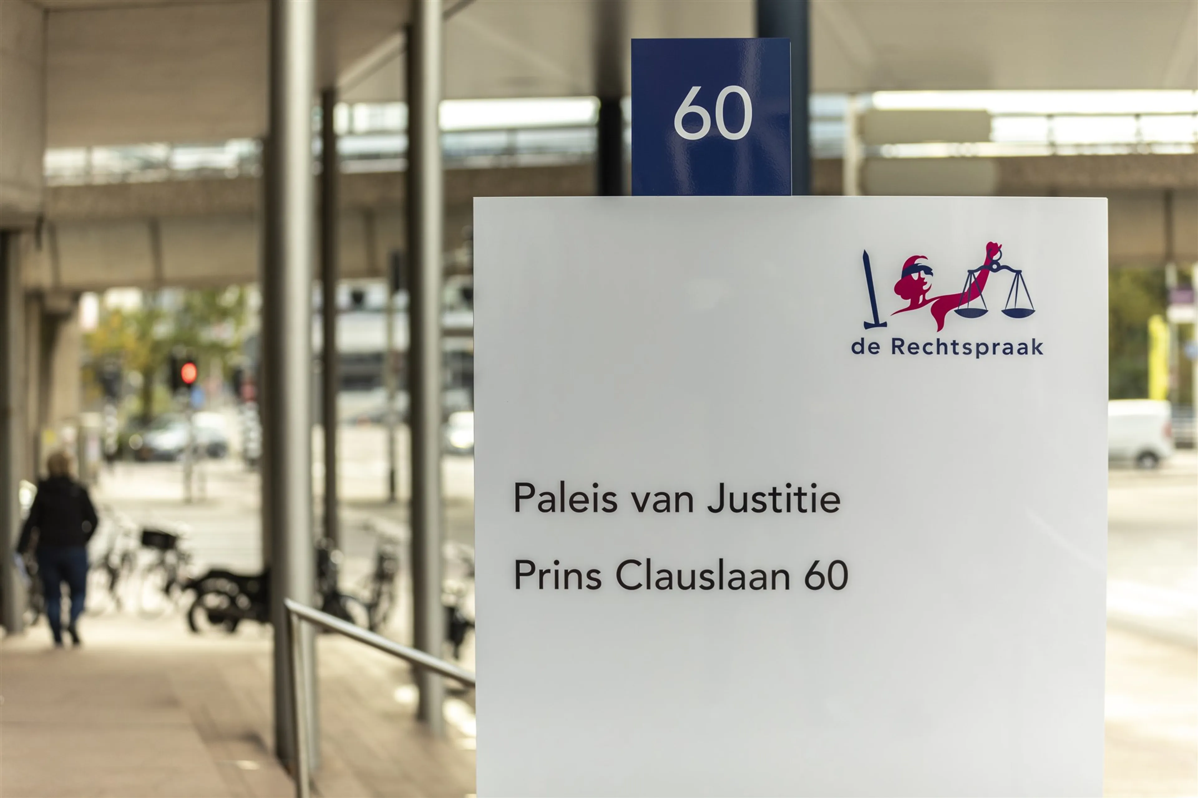 Motorclub Caloh Wagoh wenst rechtbank 'lekker de tering'