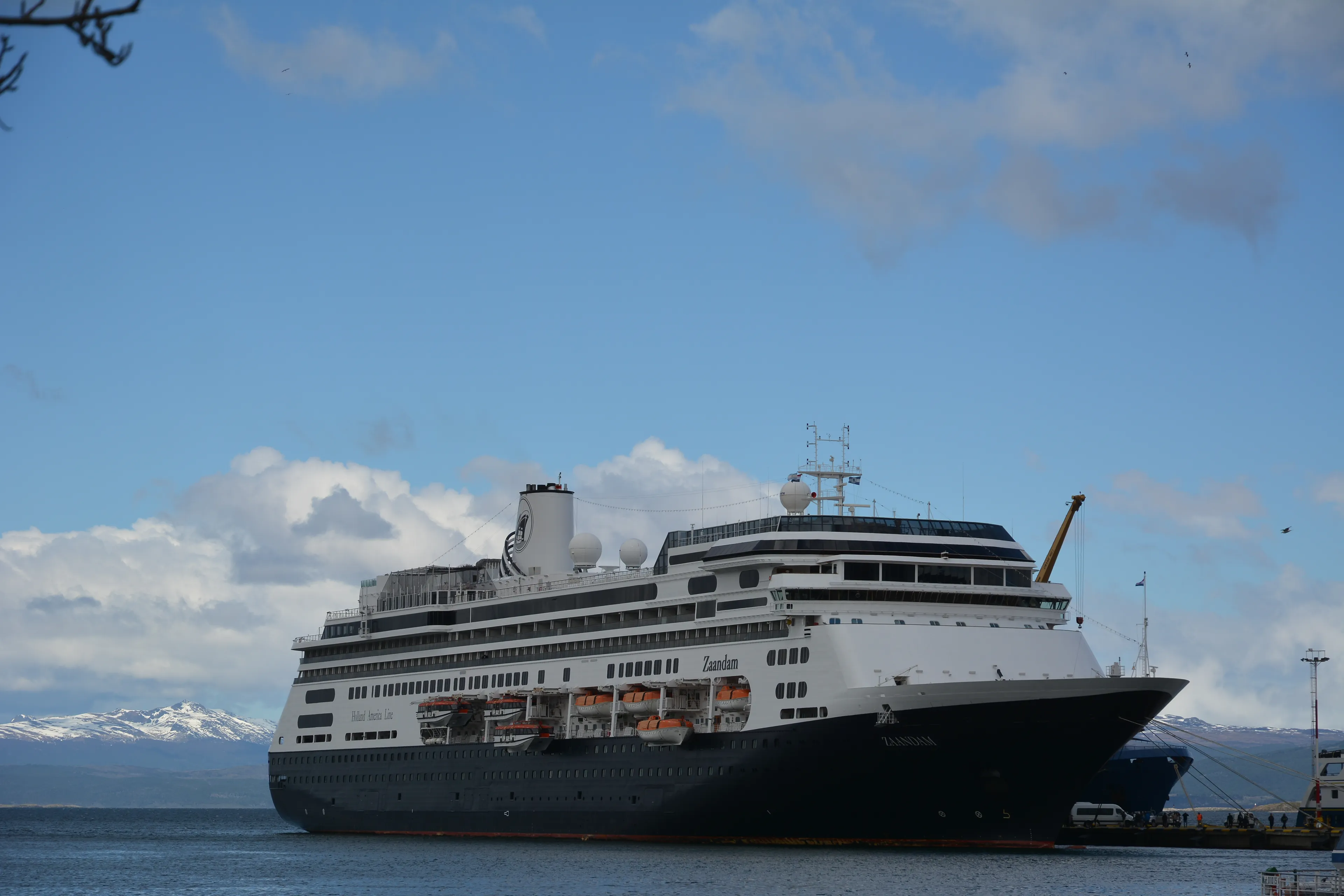 'VS evacueren passagiers vanaf cruiseschip Zaandam'