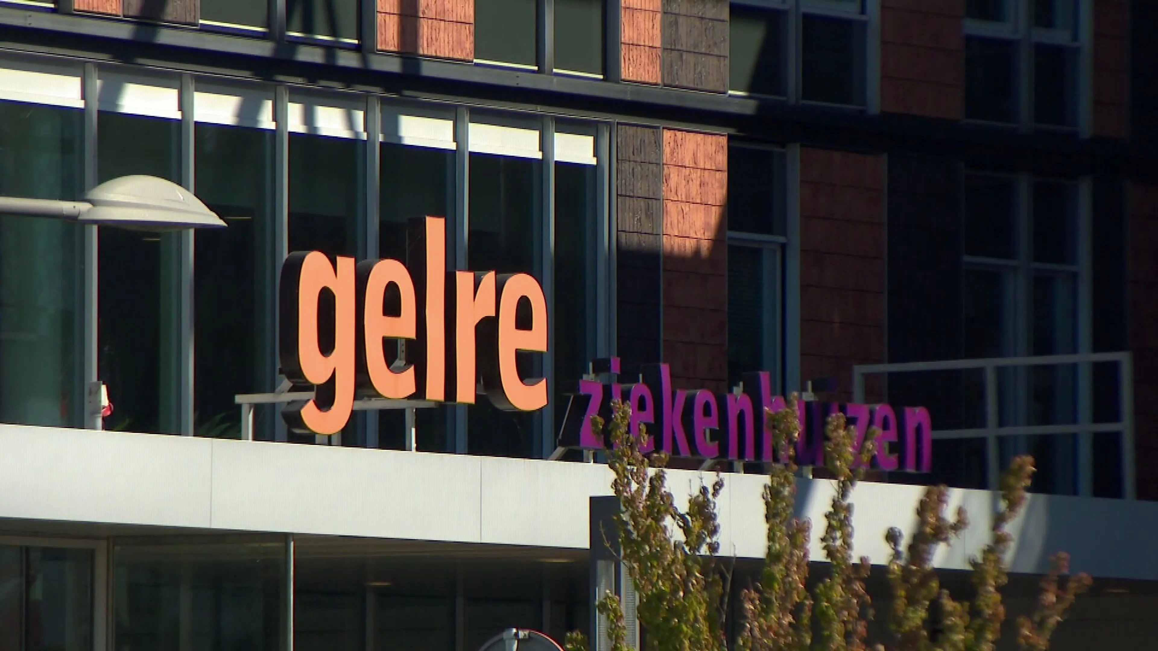 Zutphenaren in actie tegen sluiting ziekenhuis: 'Heeft alles te maken met geld?'