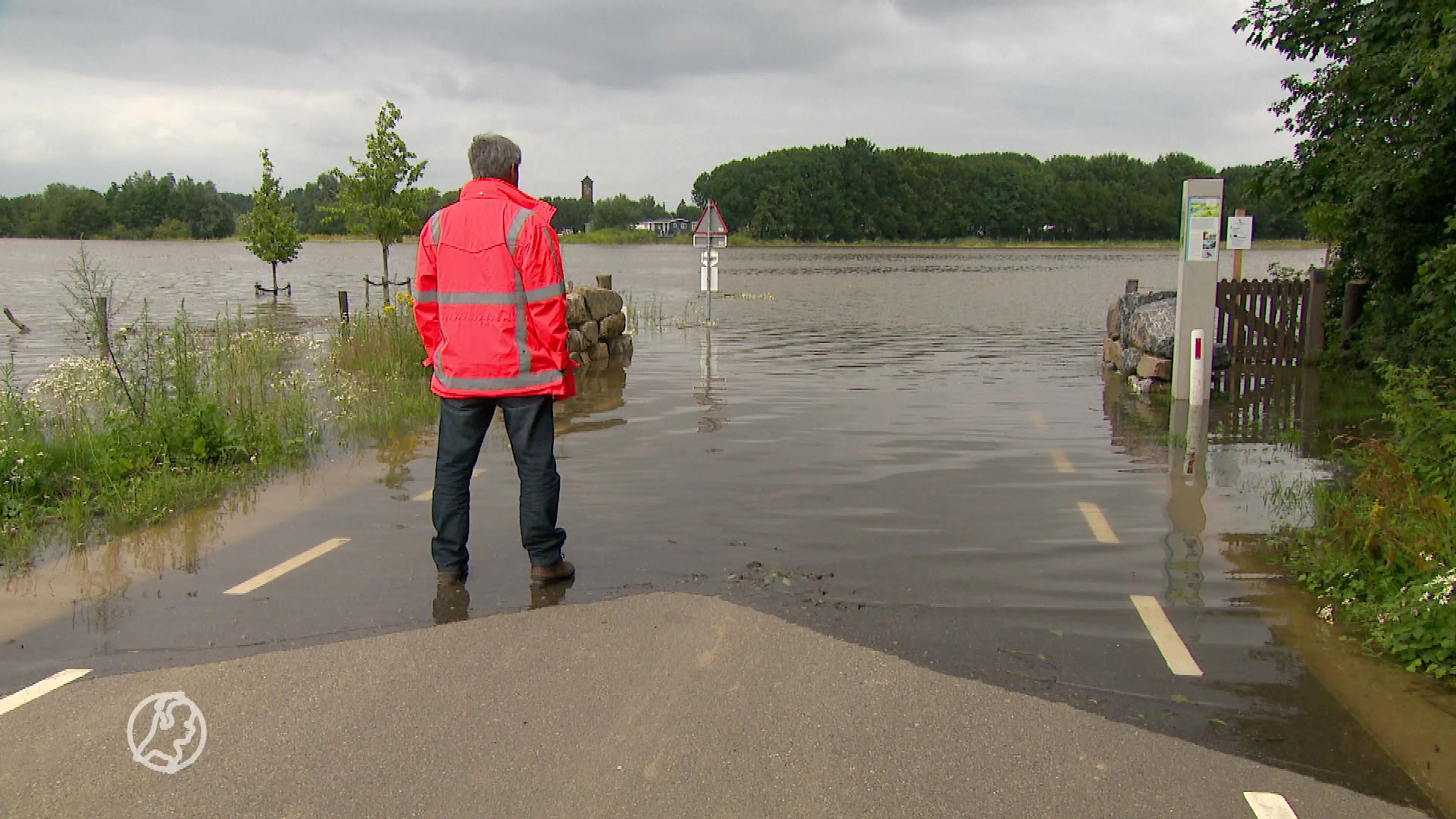 Wanssum houdt de adem in: houden de dijken het deze keer wél?