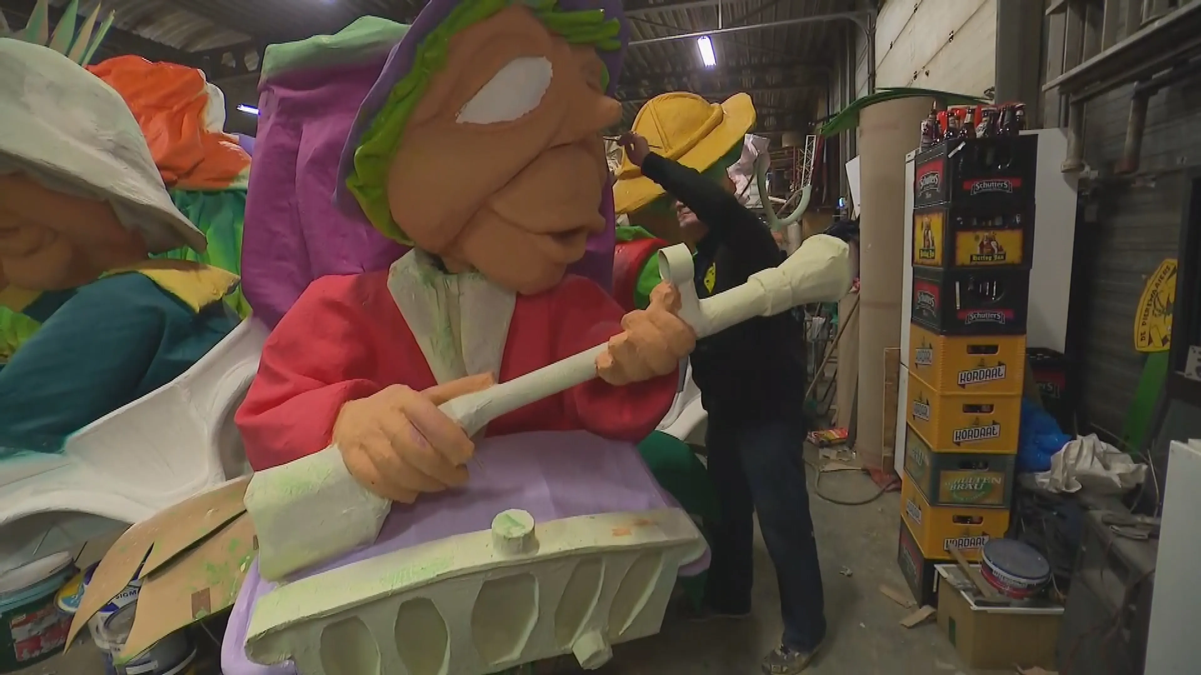 Bouwploegen bikkelen zich richting carnaval, ondanks strenge regels