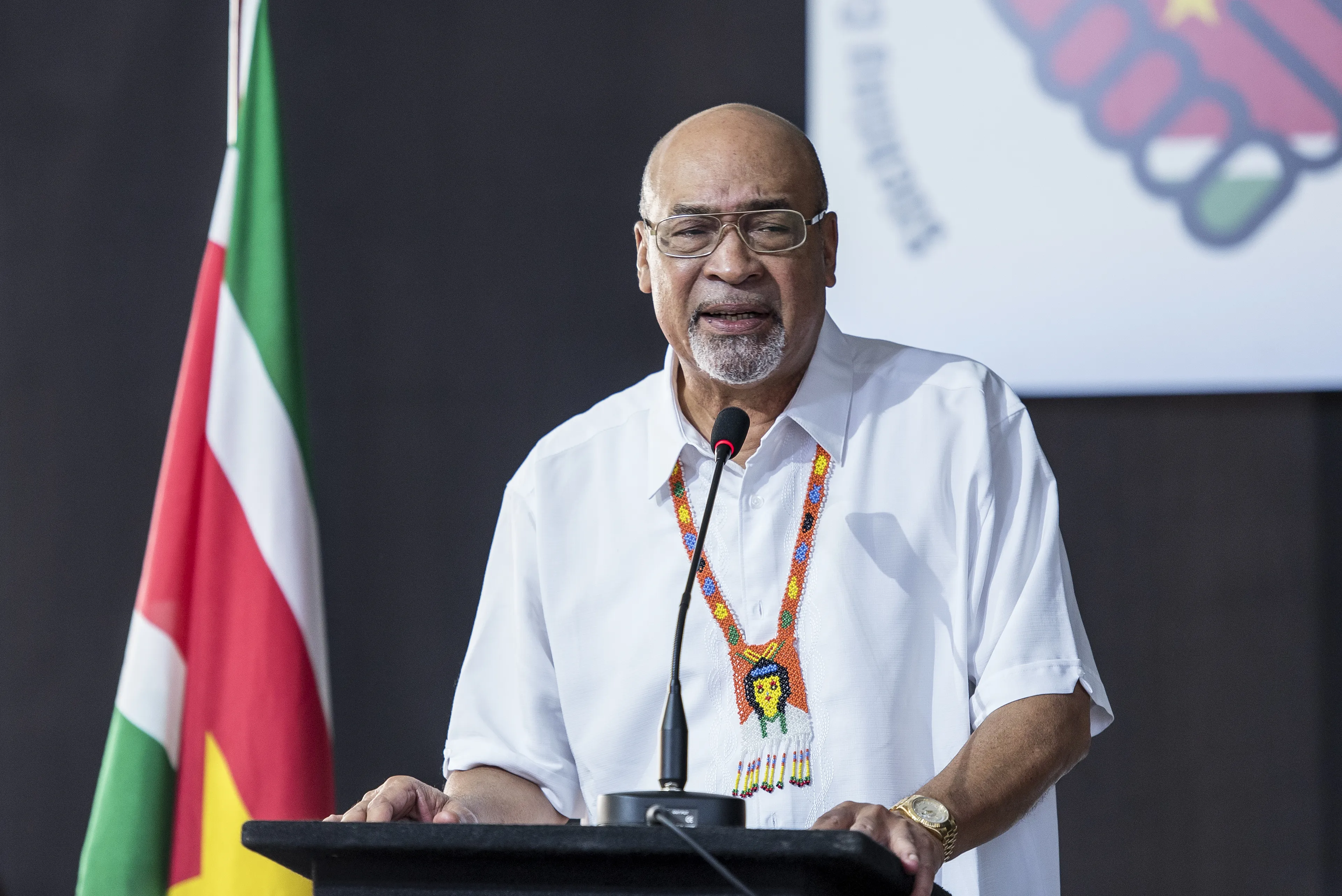 Bouterse komt niet opdagen voor gevangenisstraf: 'Een laffe daad'