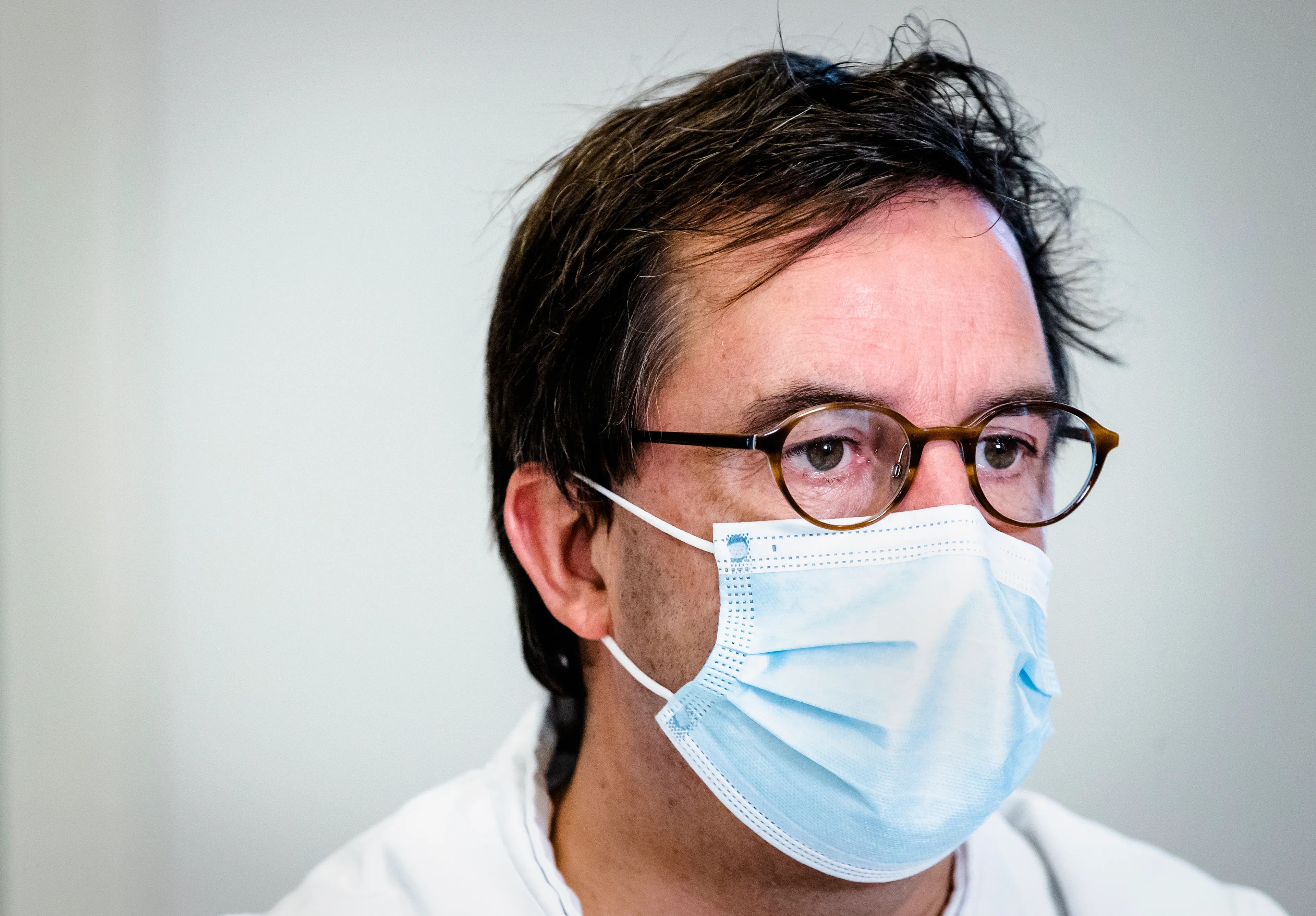 Gommers: denk bij versoepelingen niet 'dat alles voorbij is'