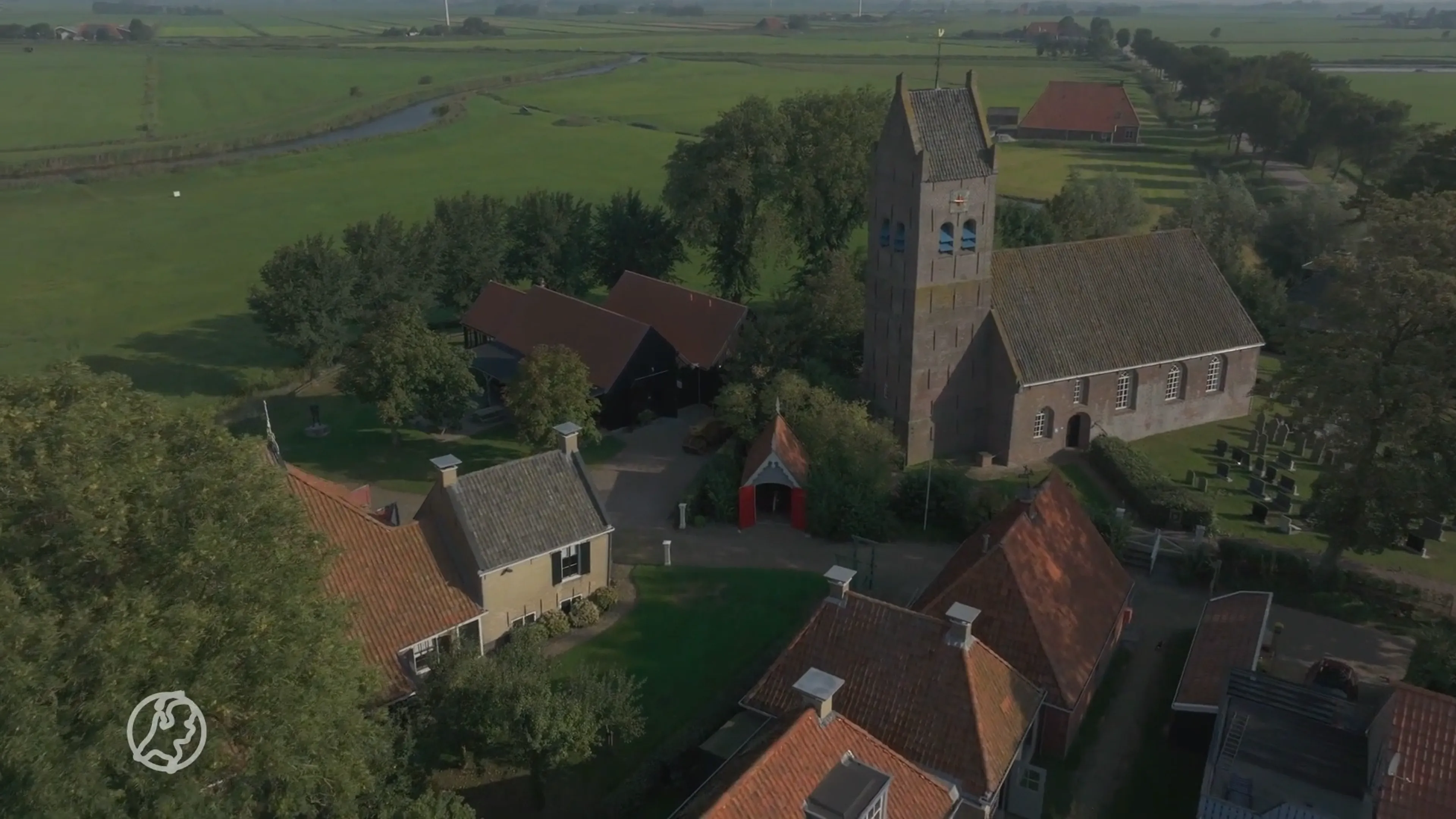 Een heel Fries dorp kopen? Zij willen het wel: 'Willen hier een community starten'