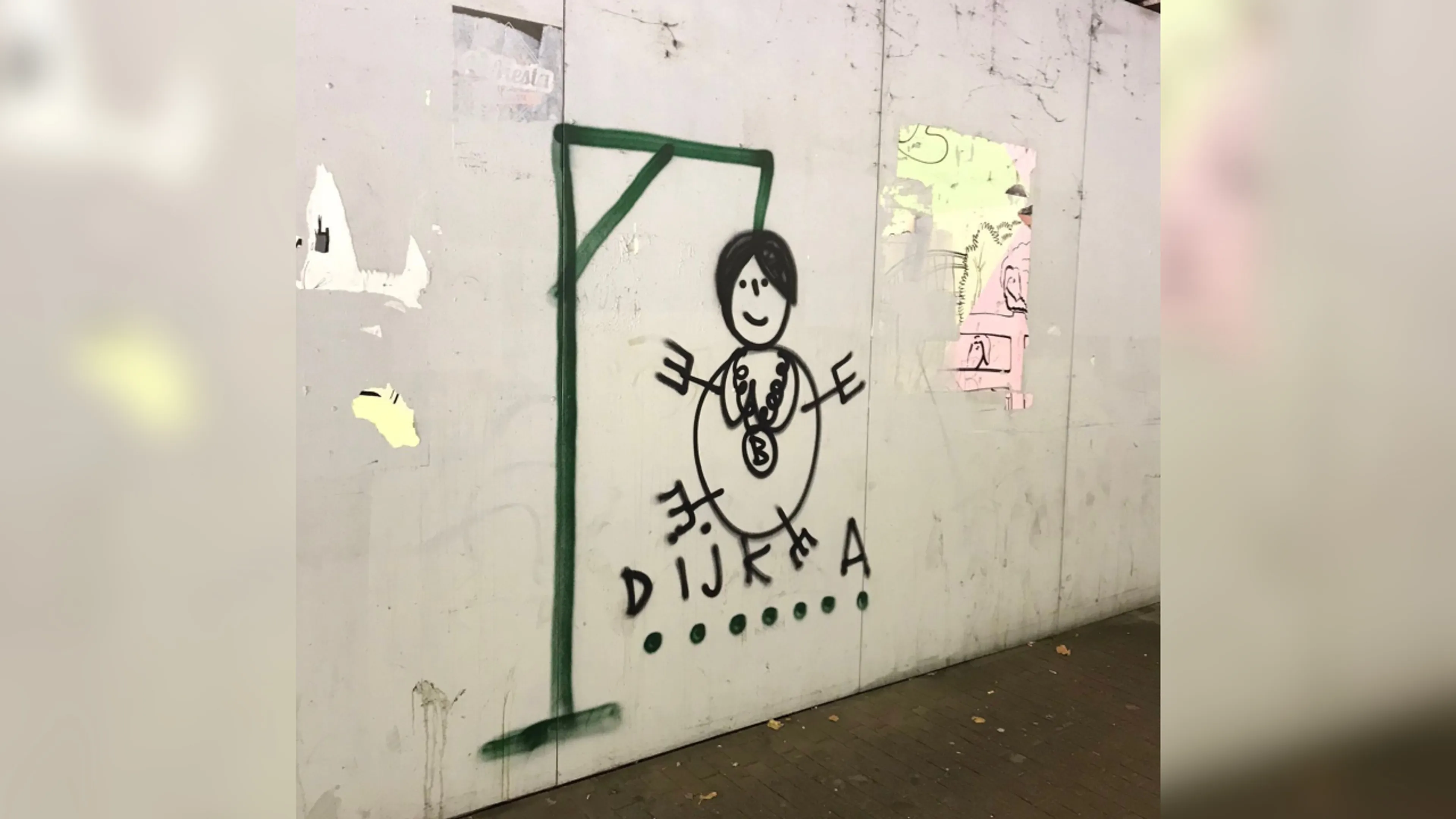 Utrechtse burgemeester Dijksma doet aangifte van afbeelding met galg: 'Er is een grens'