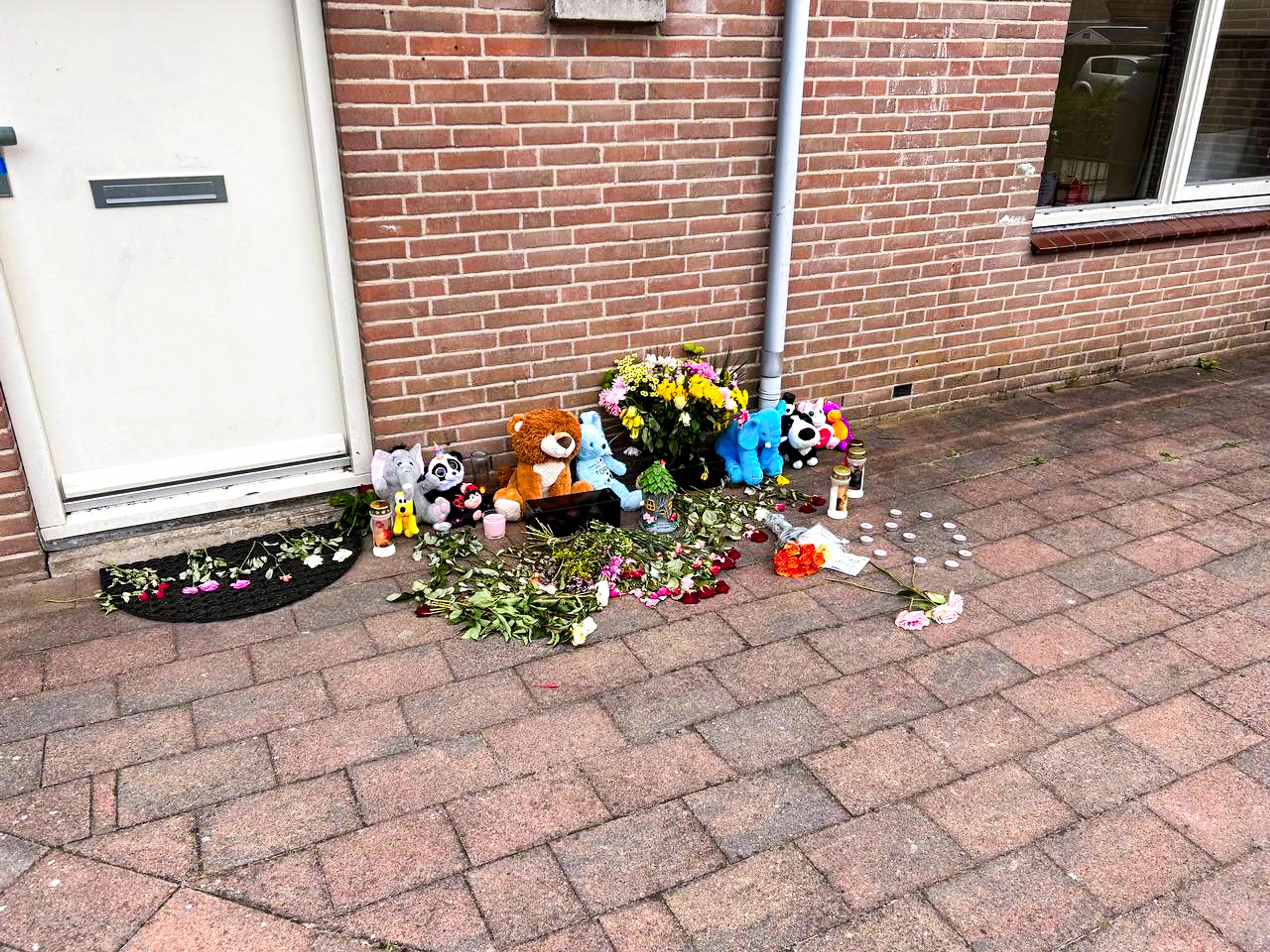 Jong kind overleden in Lelystad, vrouw (36) aangehouden