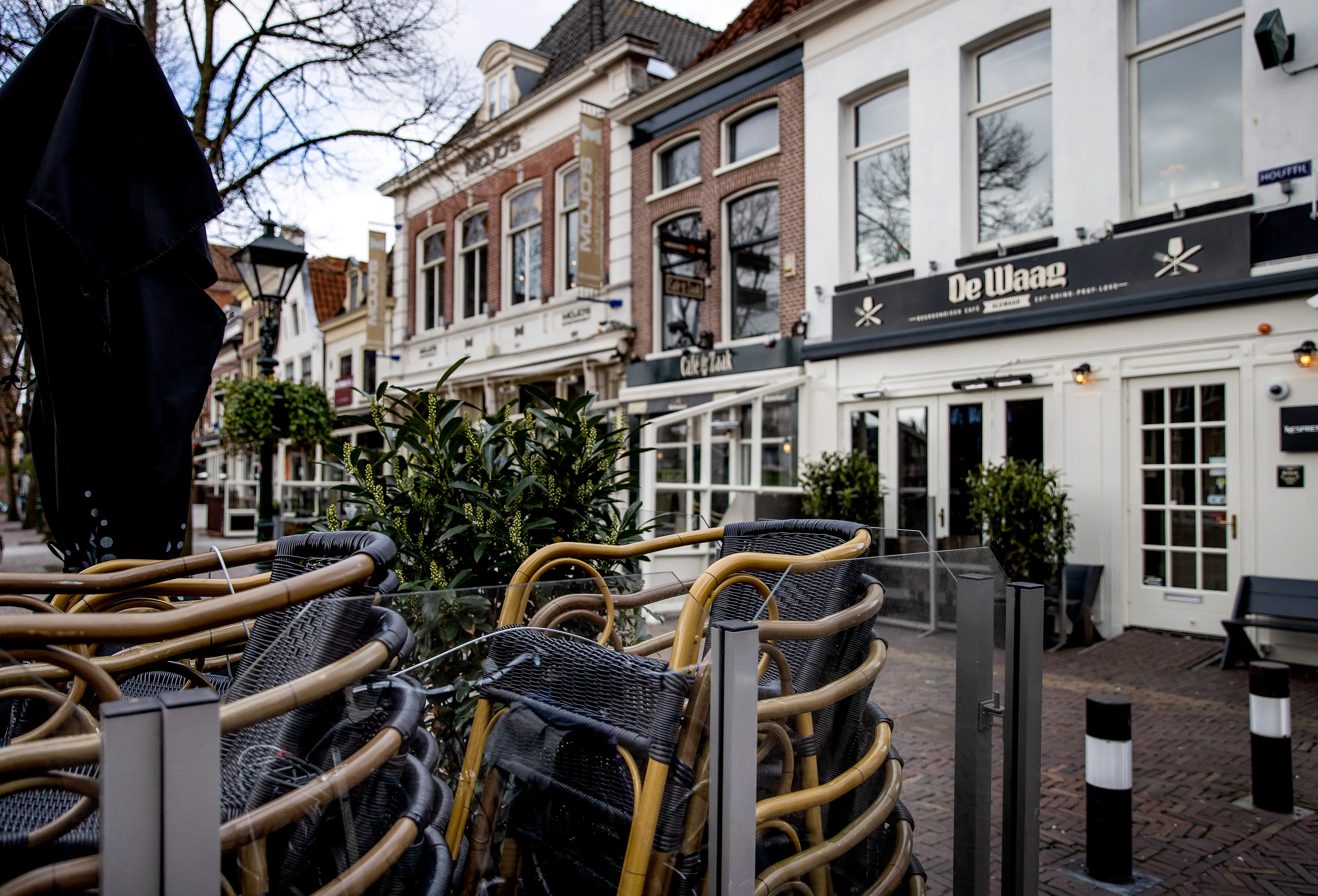 Koninklijke Horeca Nederland teleurgesteld na verlenging coronamaatregelen