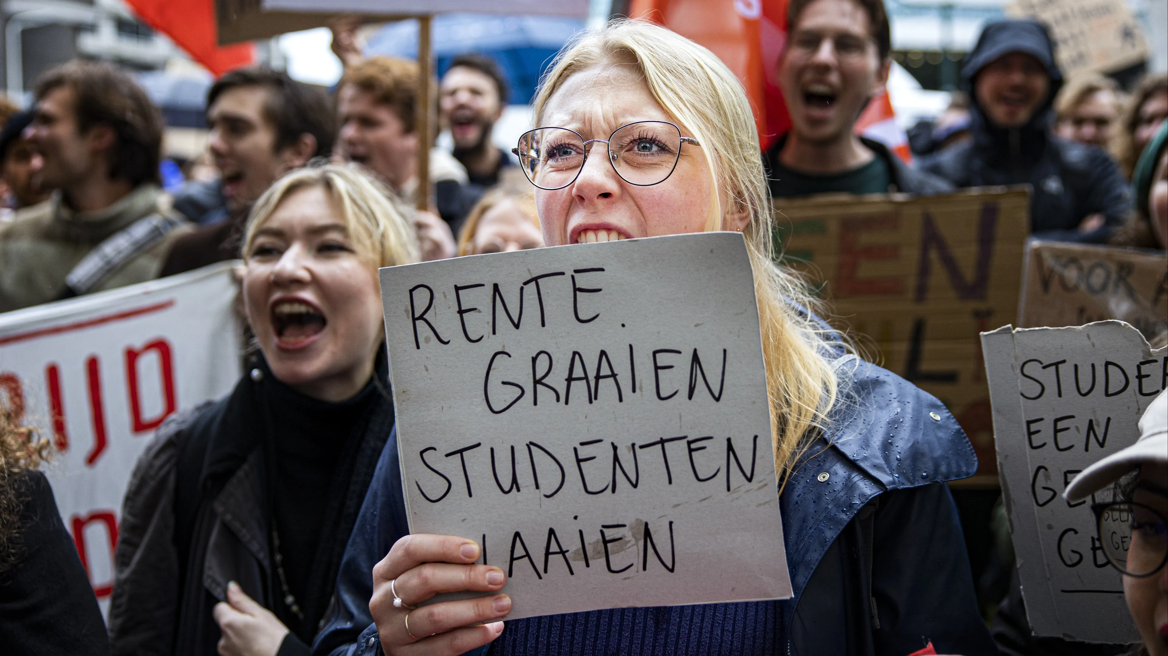 Rente studieschuld omhoog voor groot deel oud-studenten: tot 3,28 procent