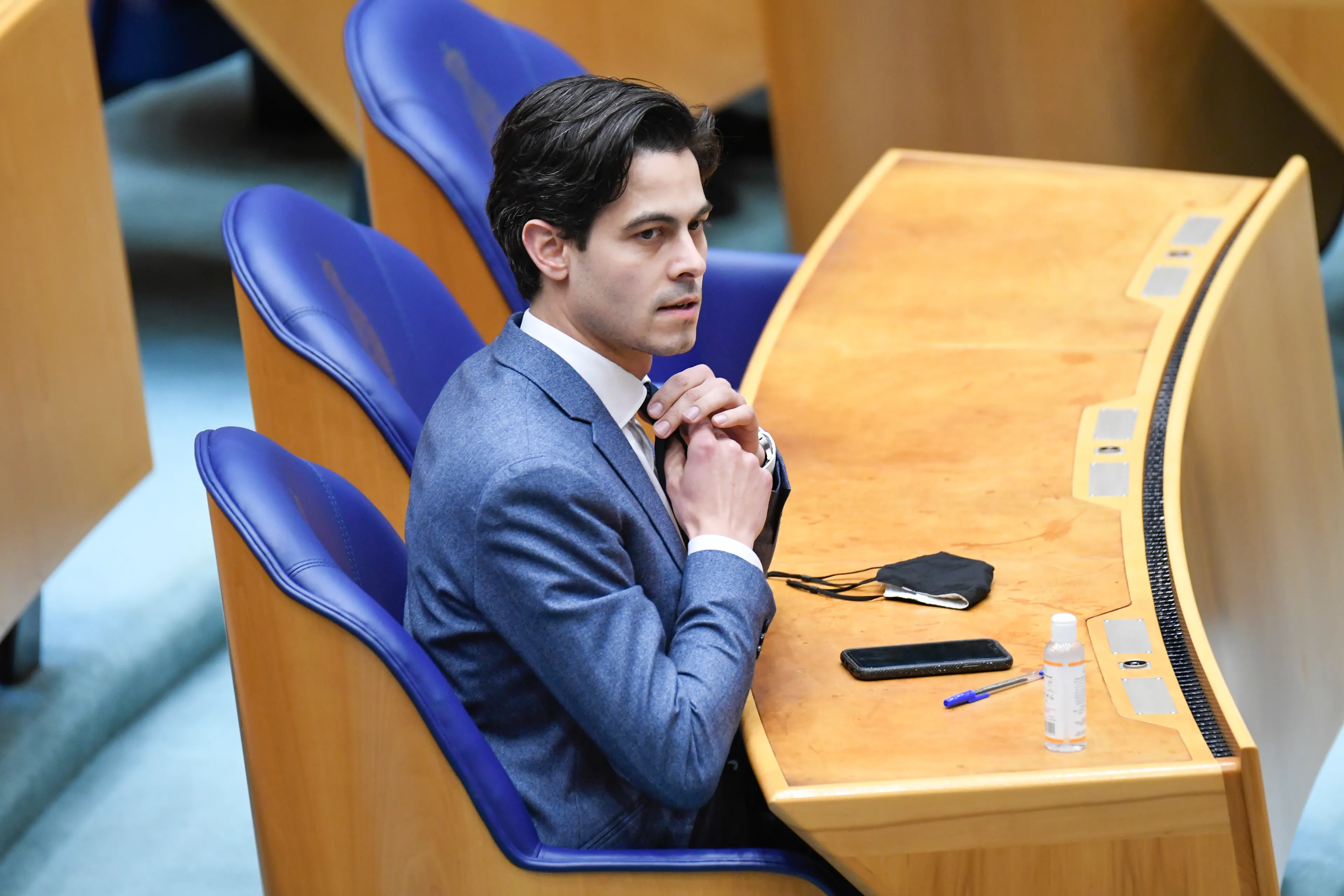 Jetten (D66) botst hard met Marijnissen (SP) en Ploumen (PvdA) in notulendebat